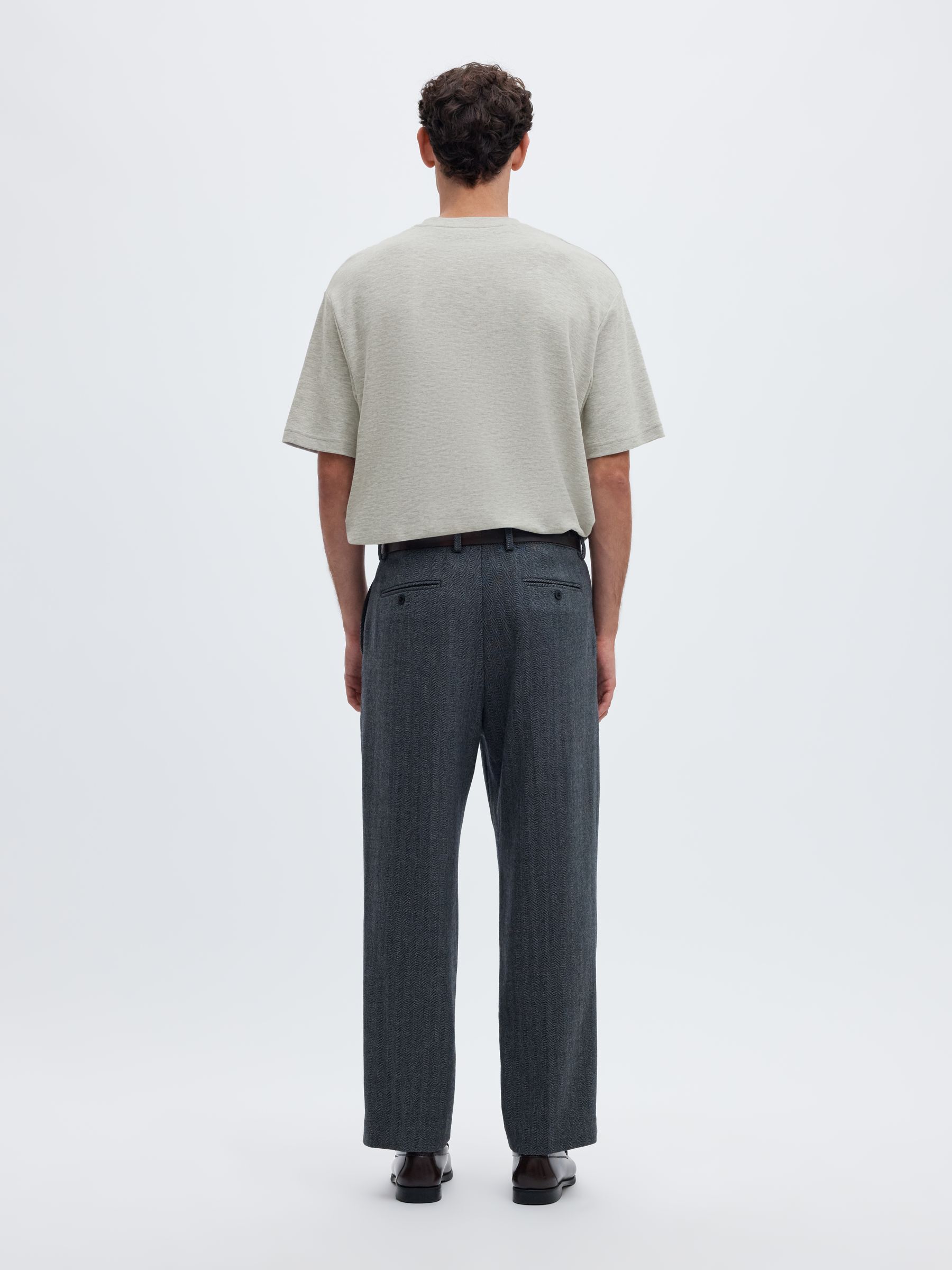 LOOSE FIT T-SHIRT