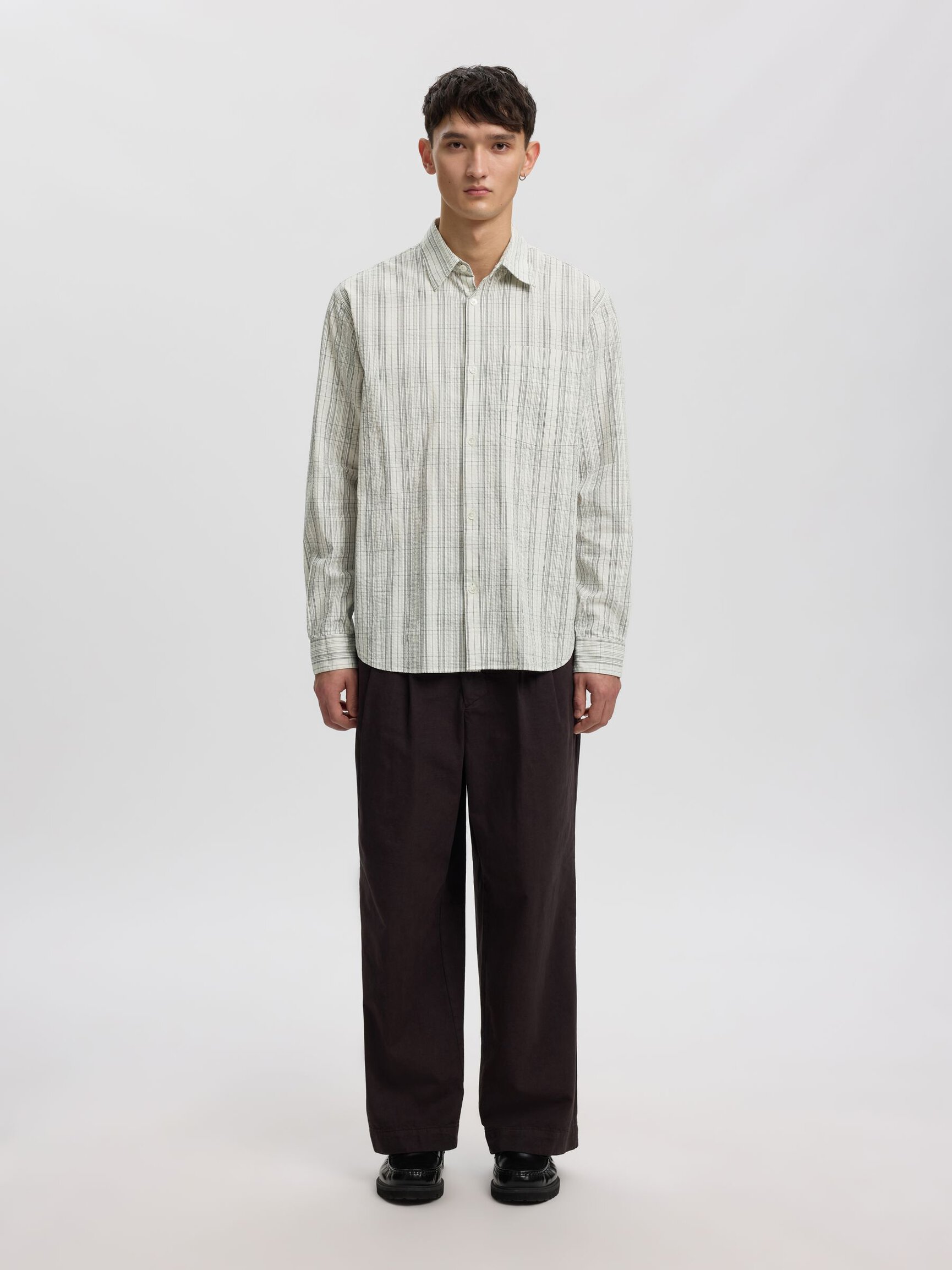 SEERSUCKER LONG SLEEVED SHIRT