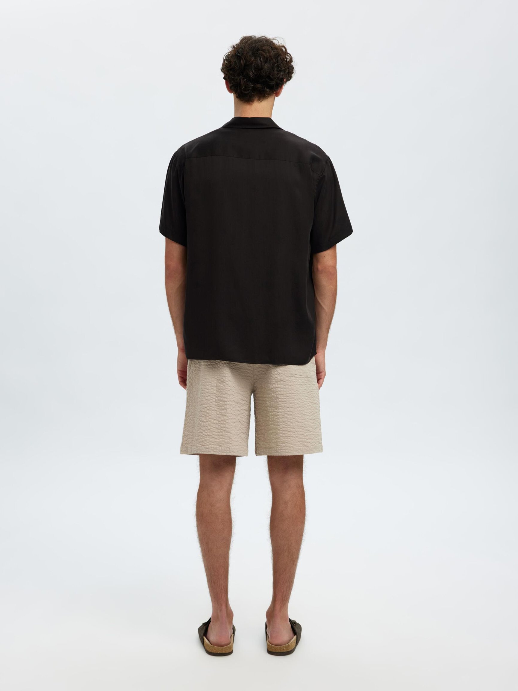 KOSZULA Z KRÓTKIM RĘKAWEM