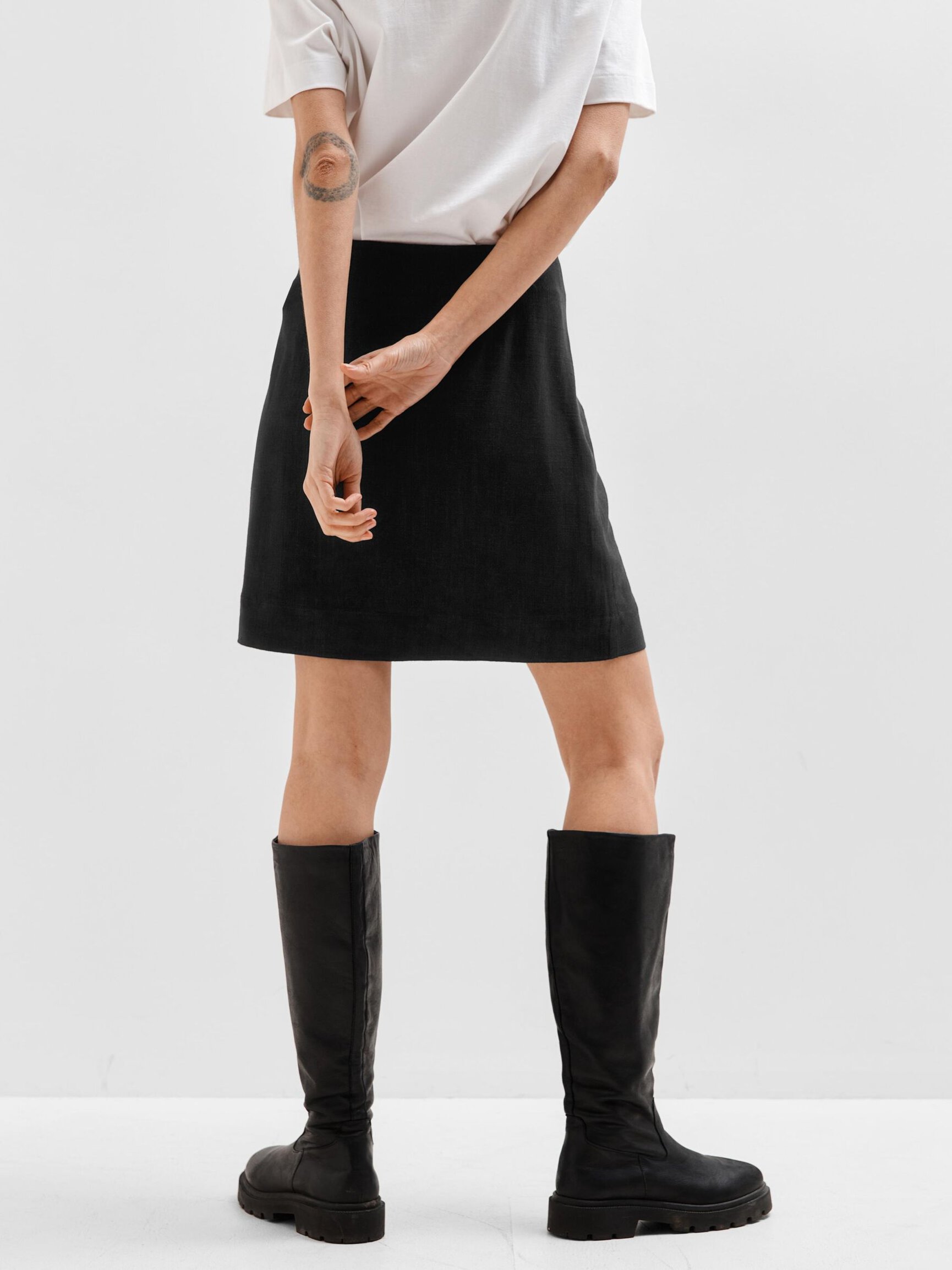 VISCOSE BLEND MINI SKIRT