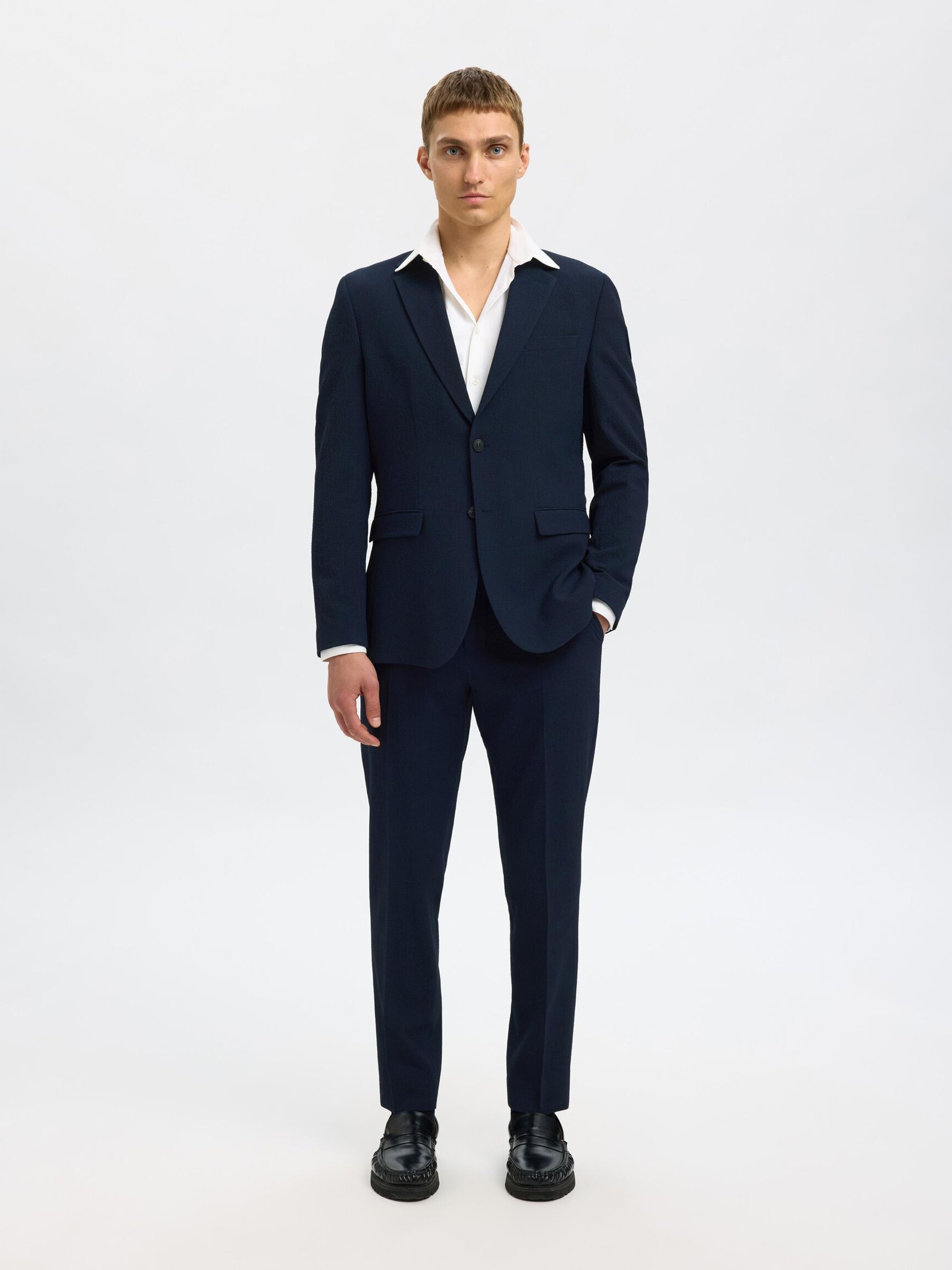 SLIM FIT SEERSUCKER SUIT TROUSERS