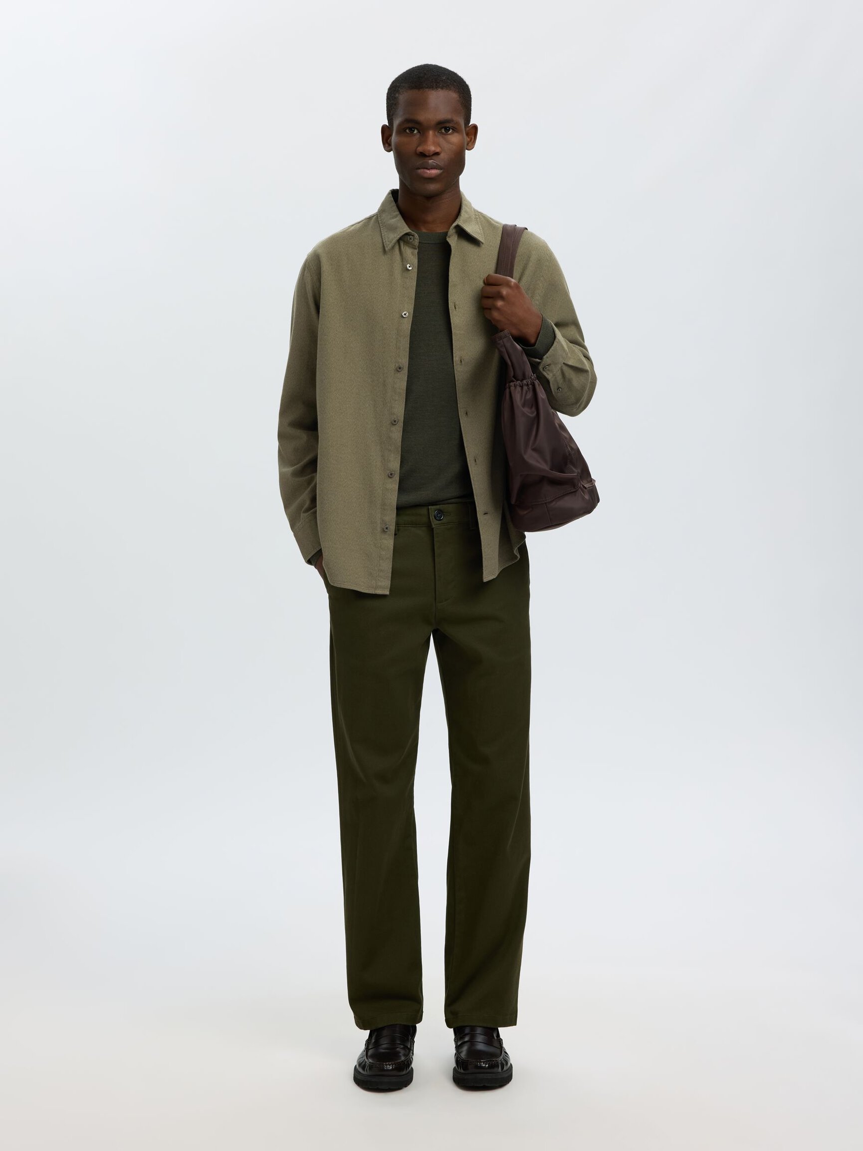 REGULAR FIT SHIRT