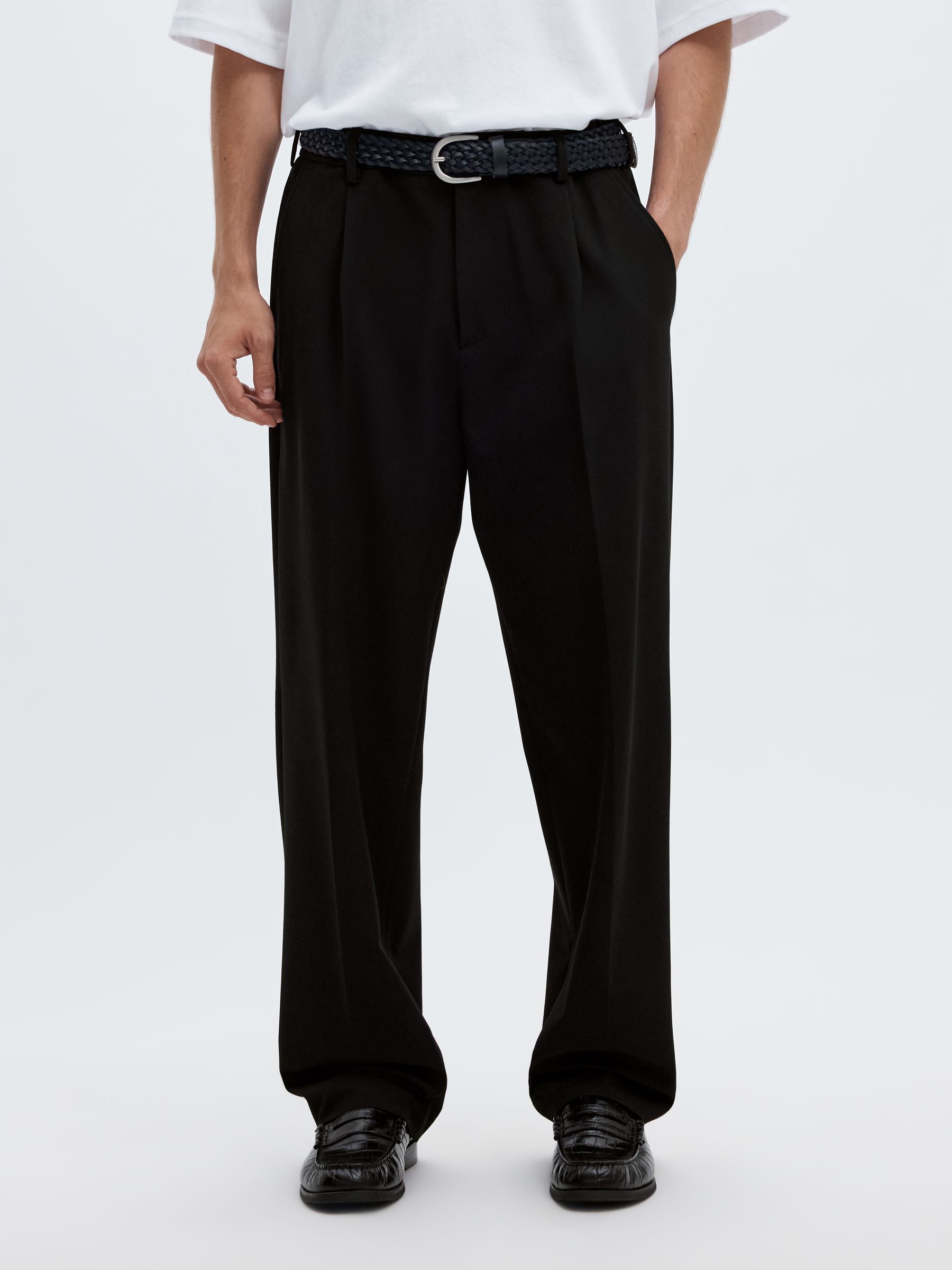 220 LOOSE FIT TROUSERS