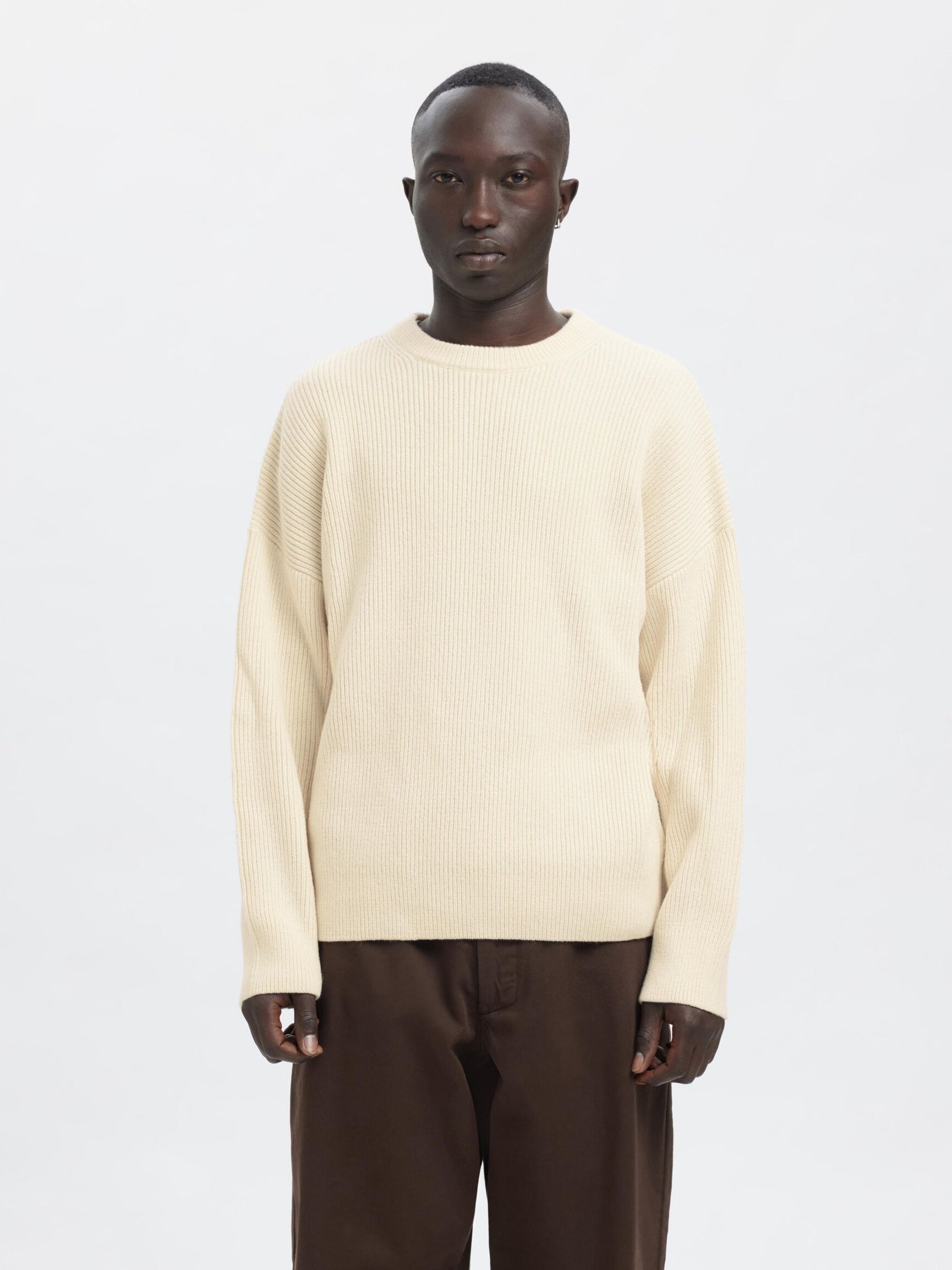 OVERSIZED KNITTED JUMPER