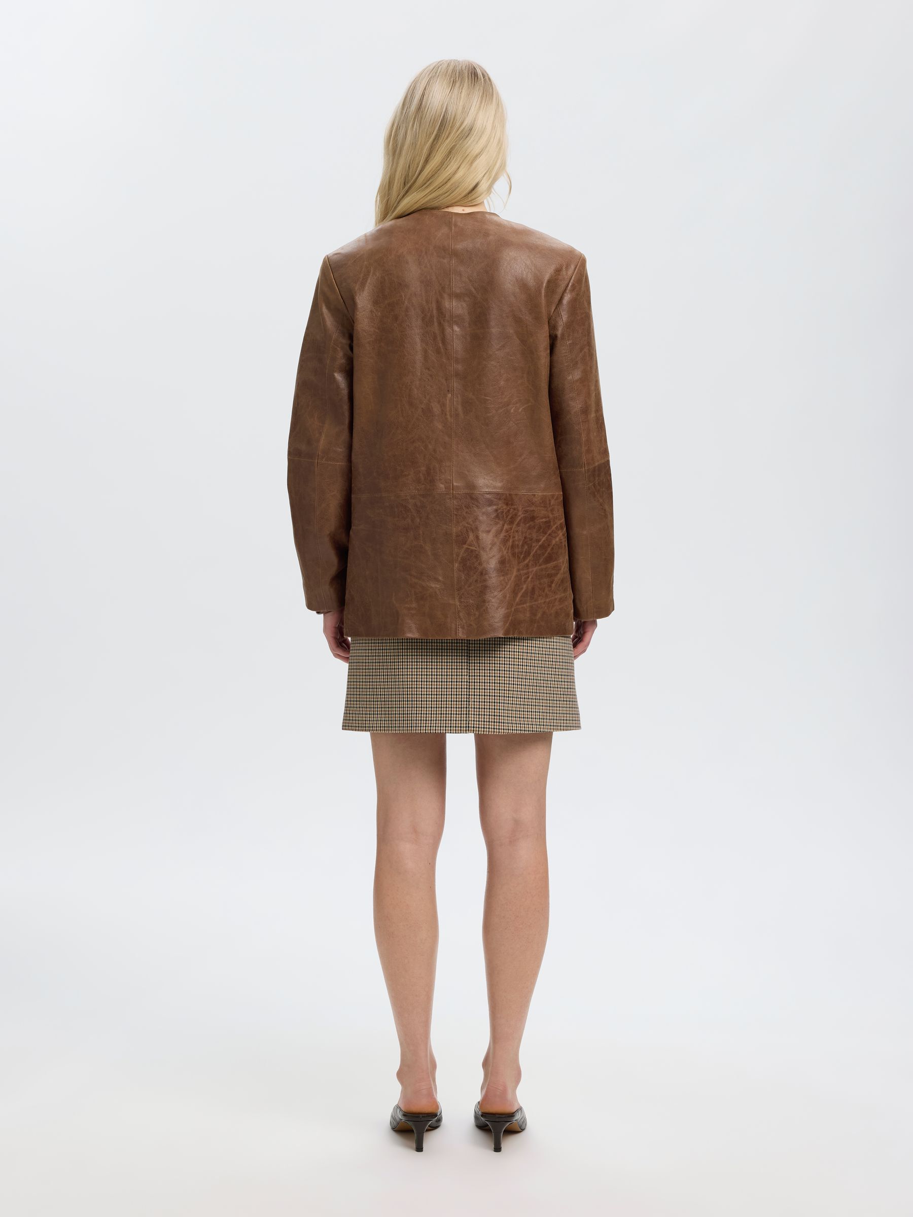 OVERSIZED LEATHER JACKET