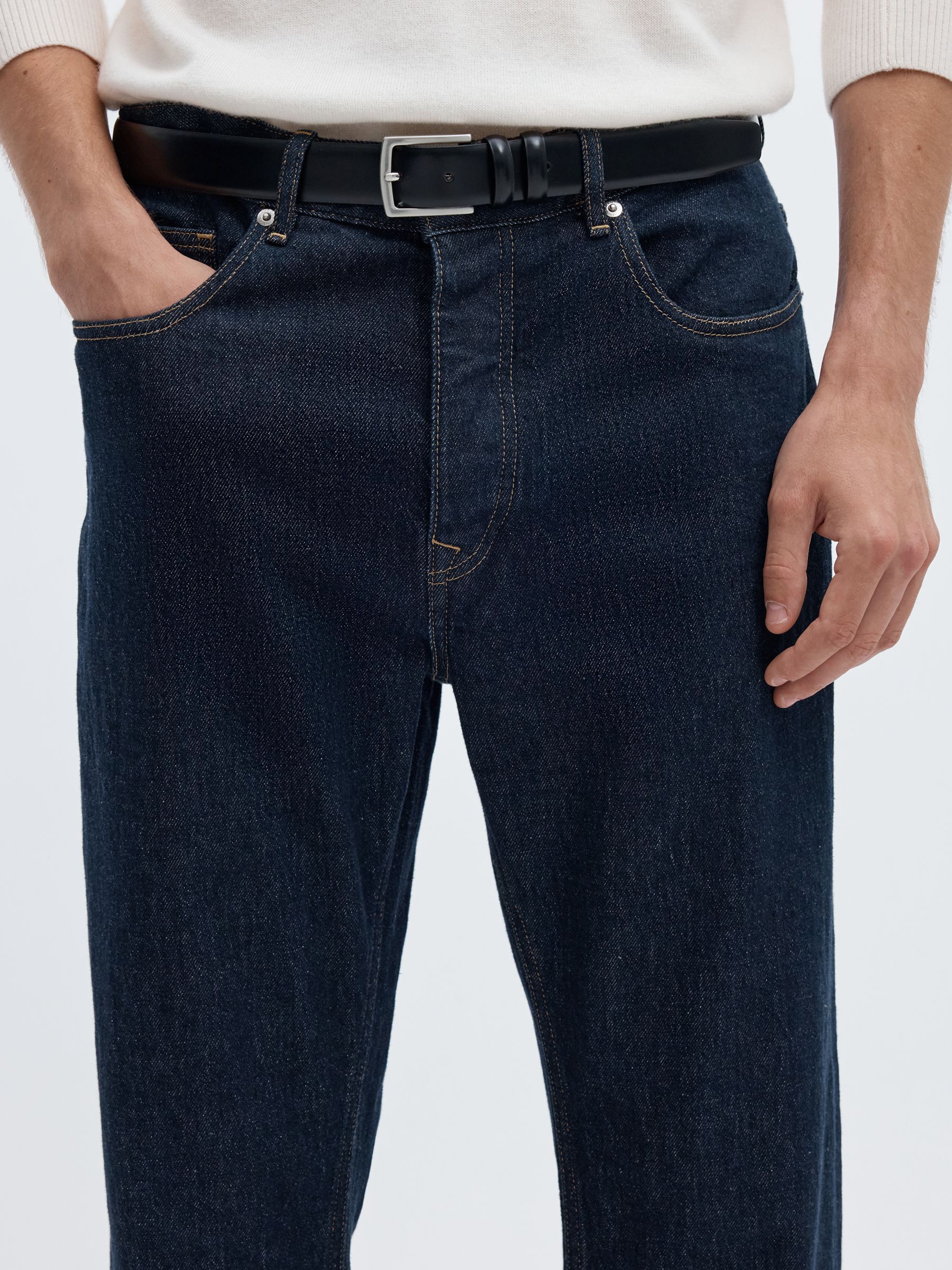 196 STRAIGHT FIT JEANS