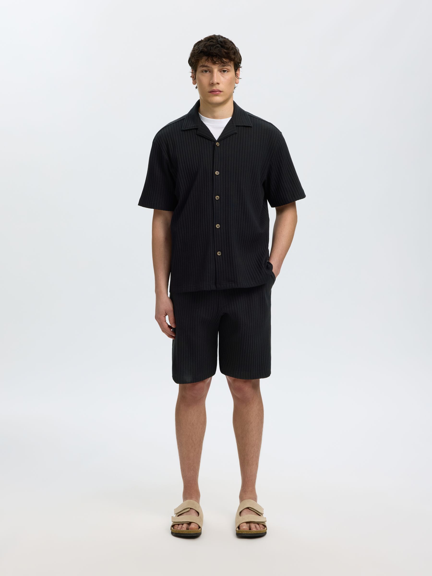 RELAXED FIT GERIBBELD SHORTS