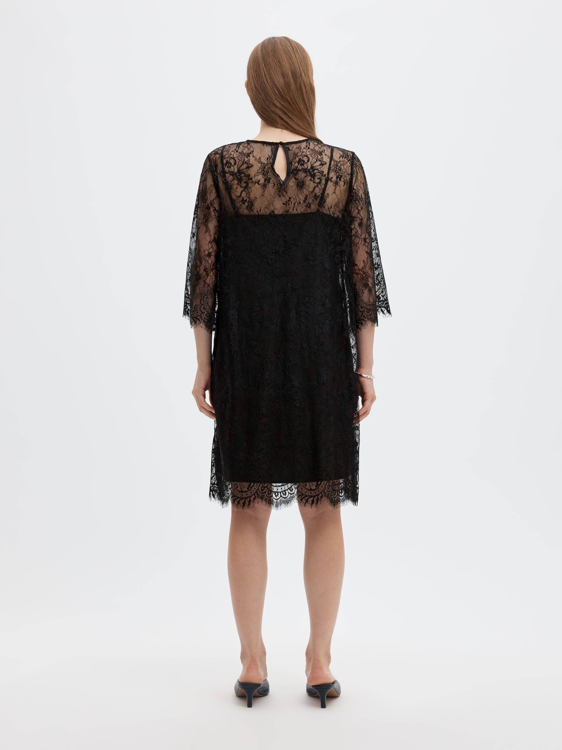 LACE MIDI DRESS