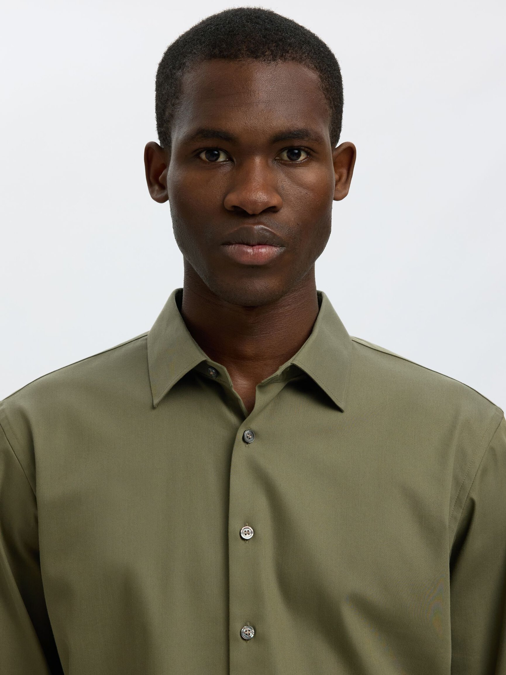 SLIM FIT STRETCH SHIRT