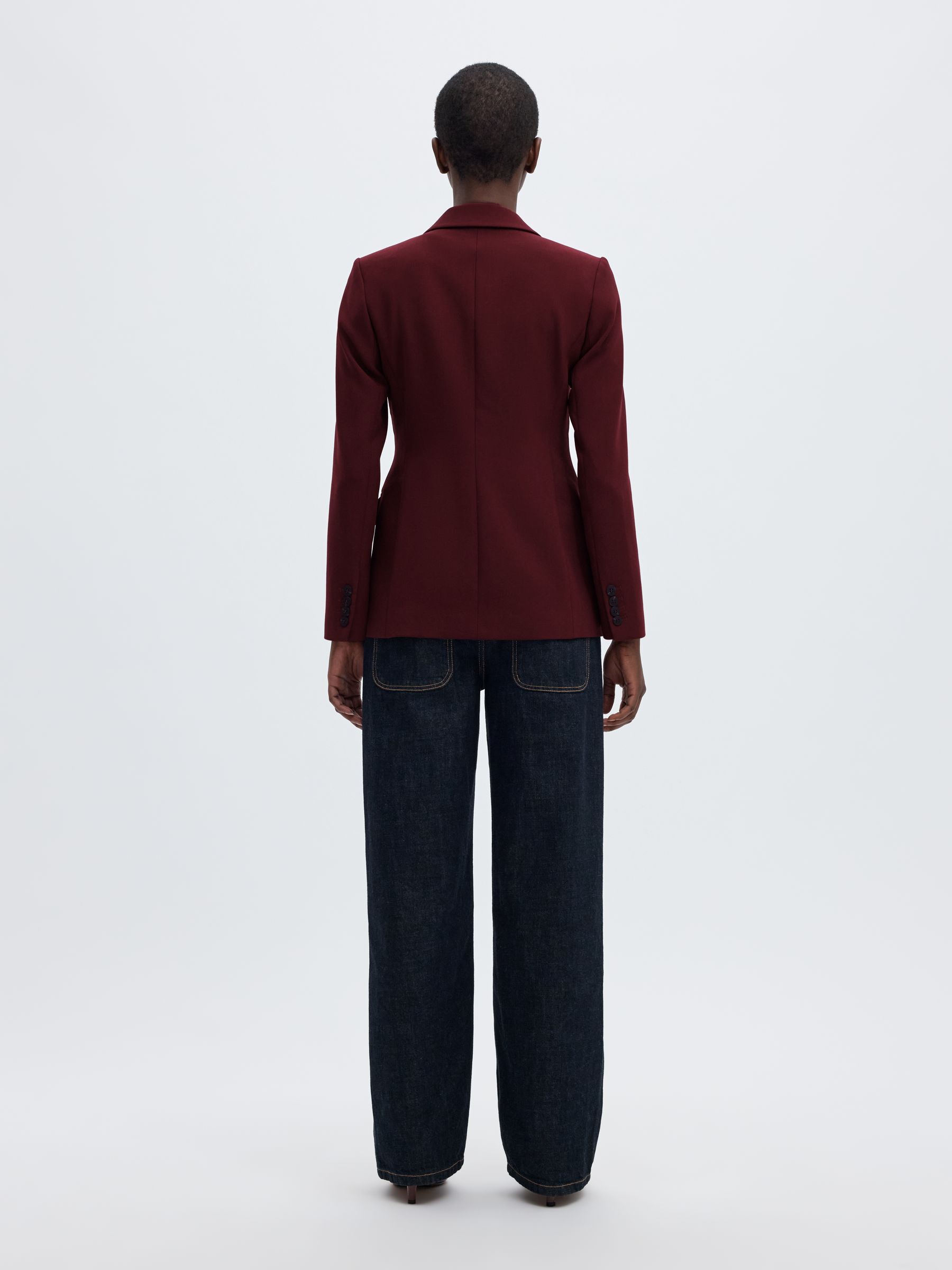 CLASSIC FIT BLAZER