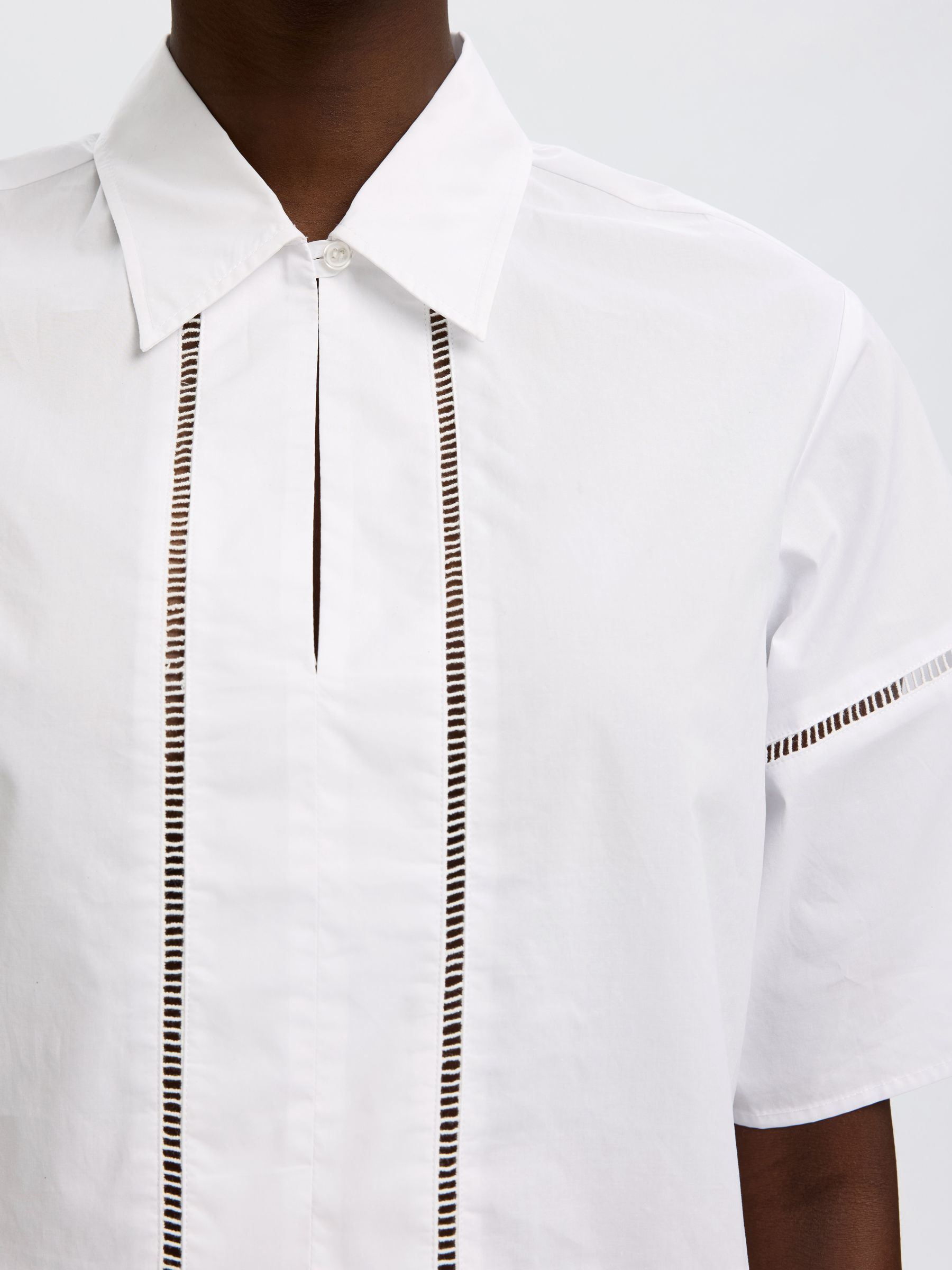 COTTON SHORT SLEEVED SHIRT