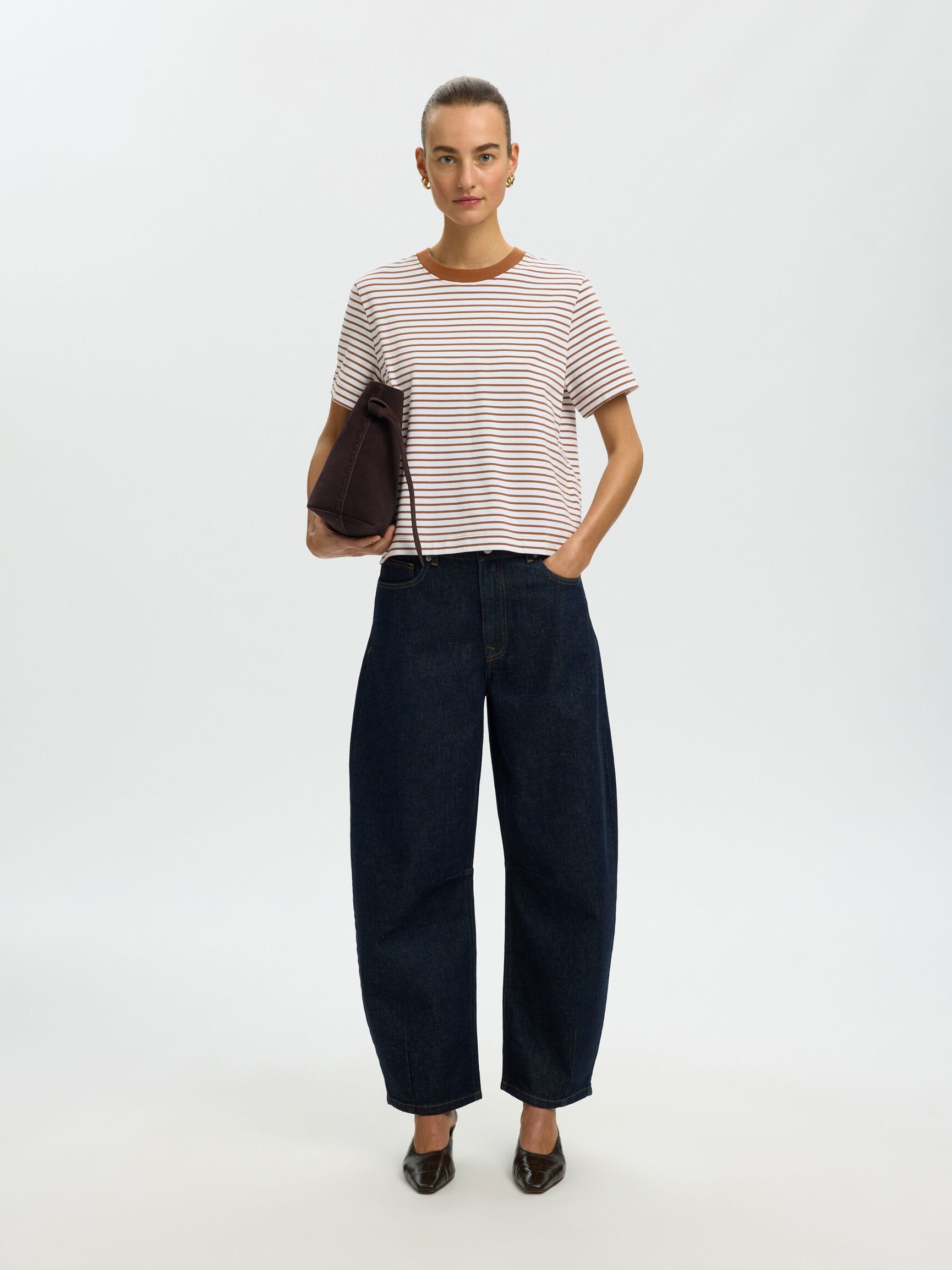 STRIPED BOXY FIT T-SHIRT