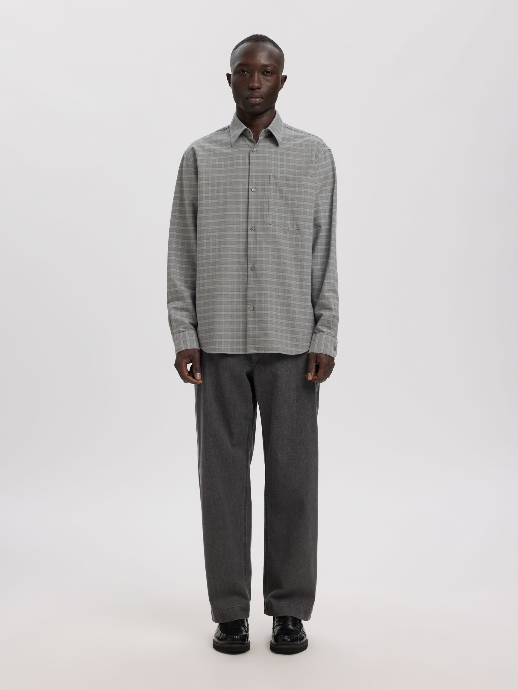 RELAXED FIT LONG SLEEVED SHIRT