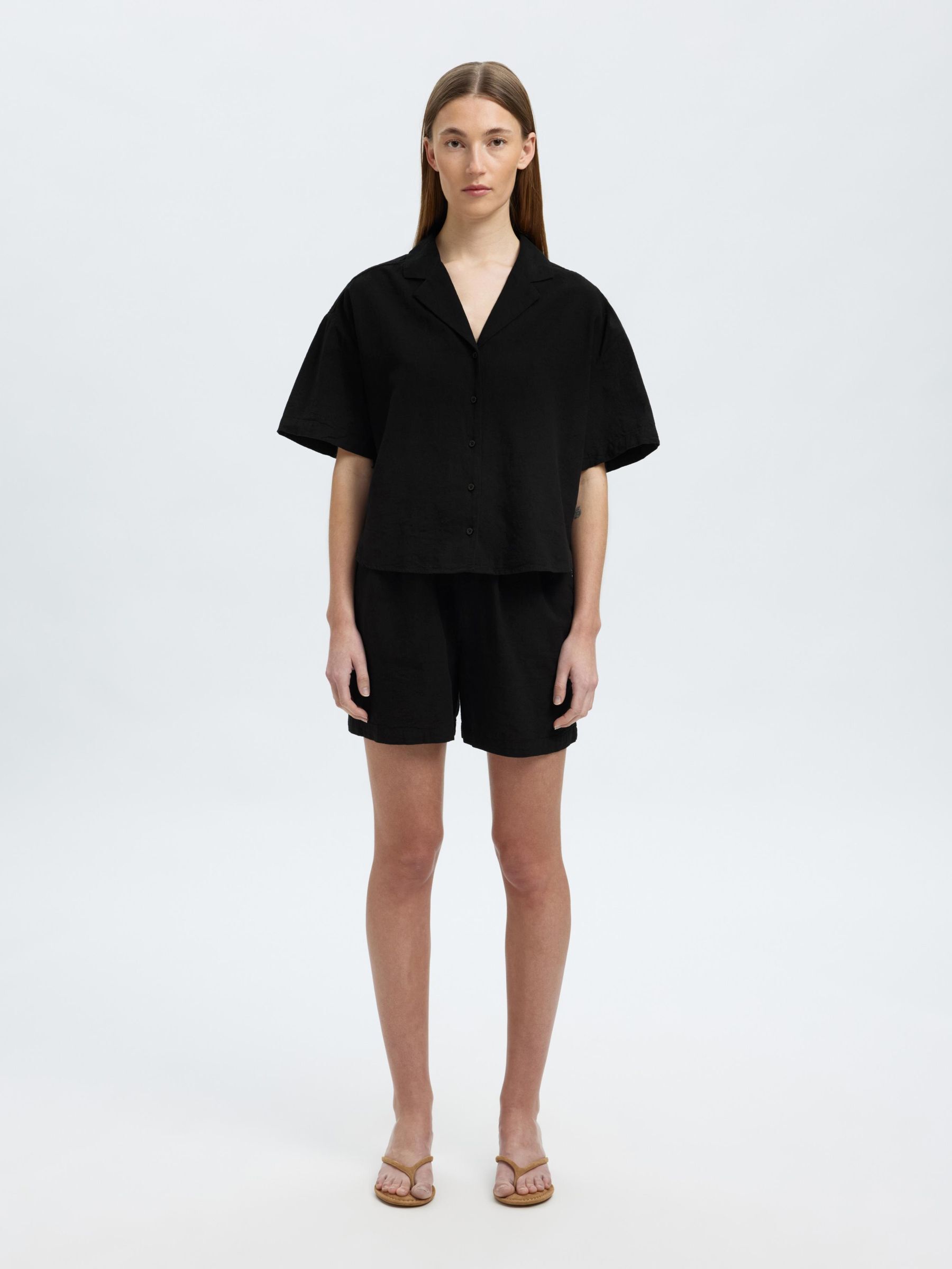 LINEN BLEND SHORT SLEEVED SHIRT