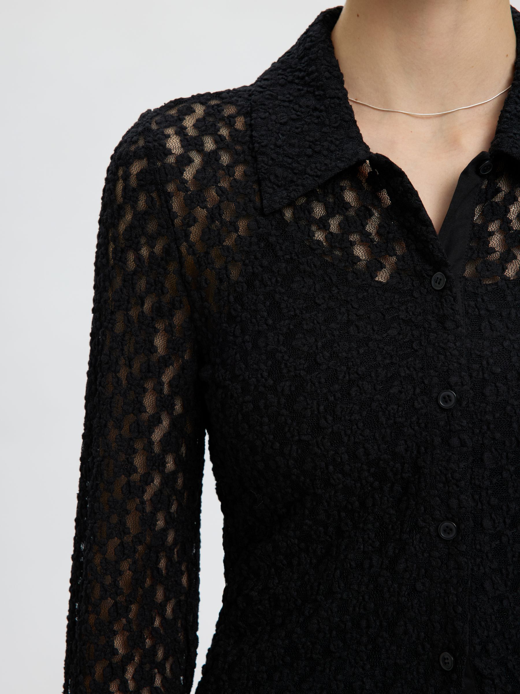 LACE SHIRT