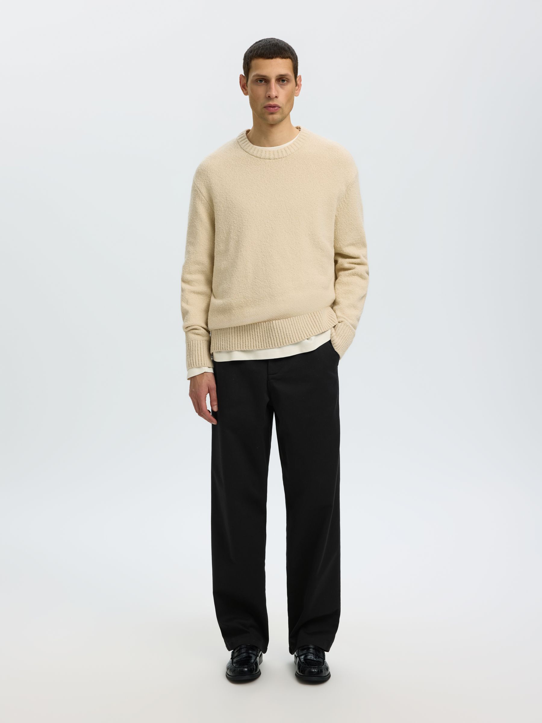 220 LOOSE FIT TROUSERS