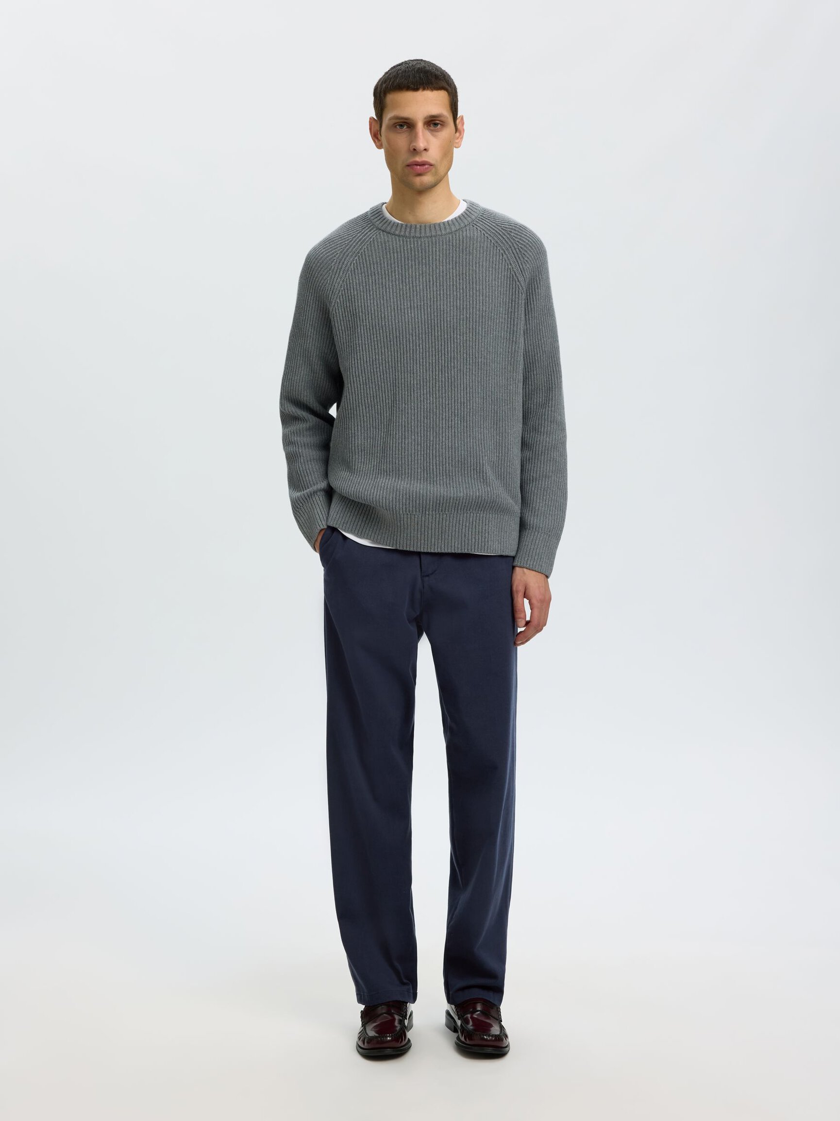 220 LOOSE FIT TROUSERS
