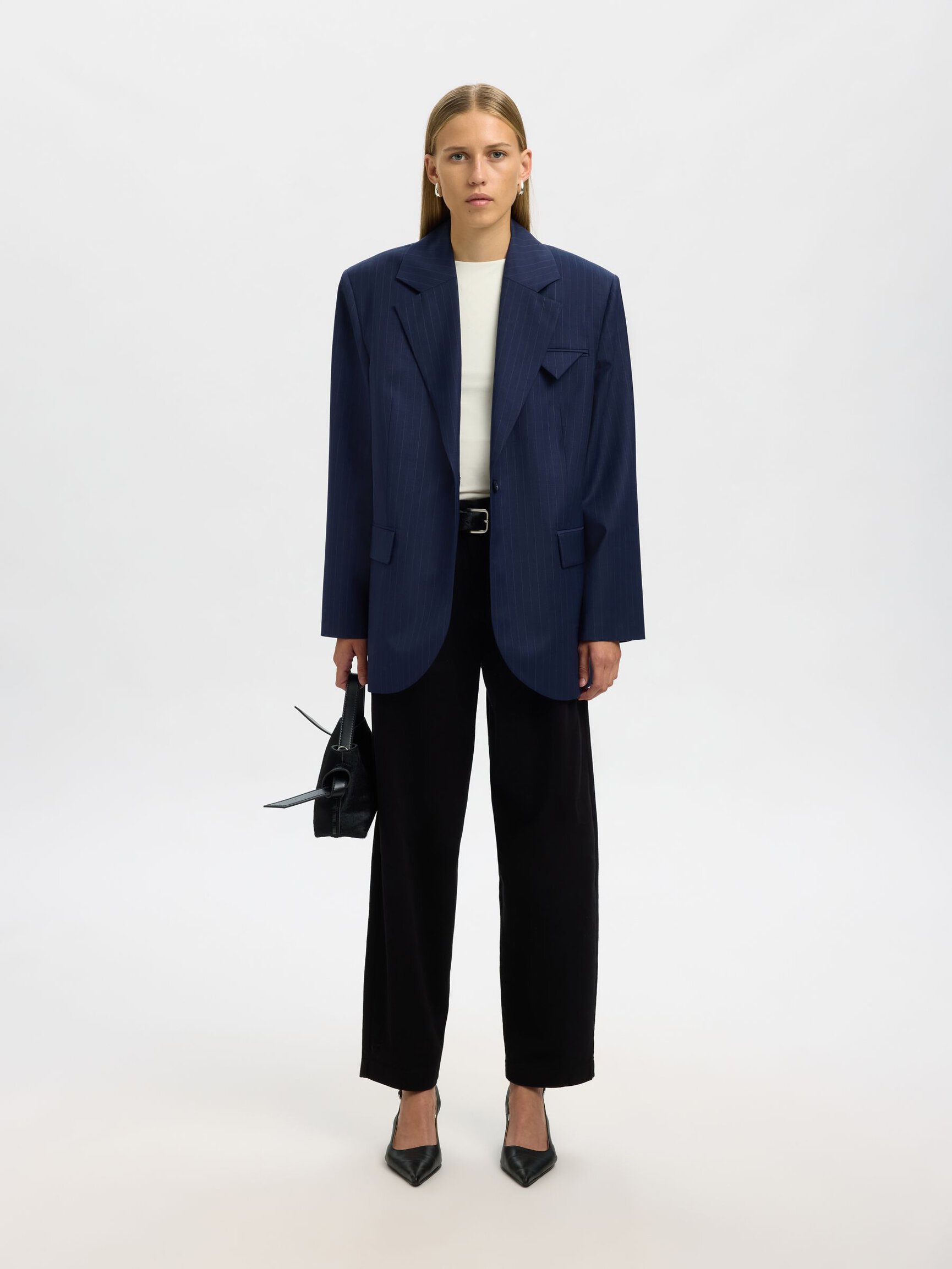 SLEEVELESS REVERSIBLE TOP