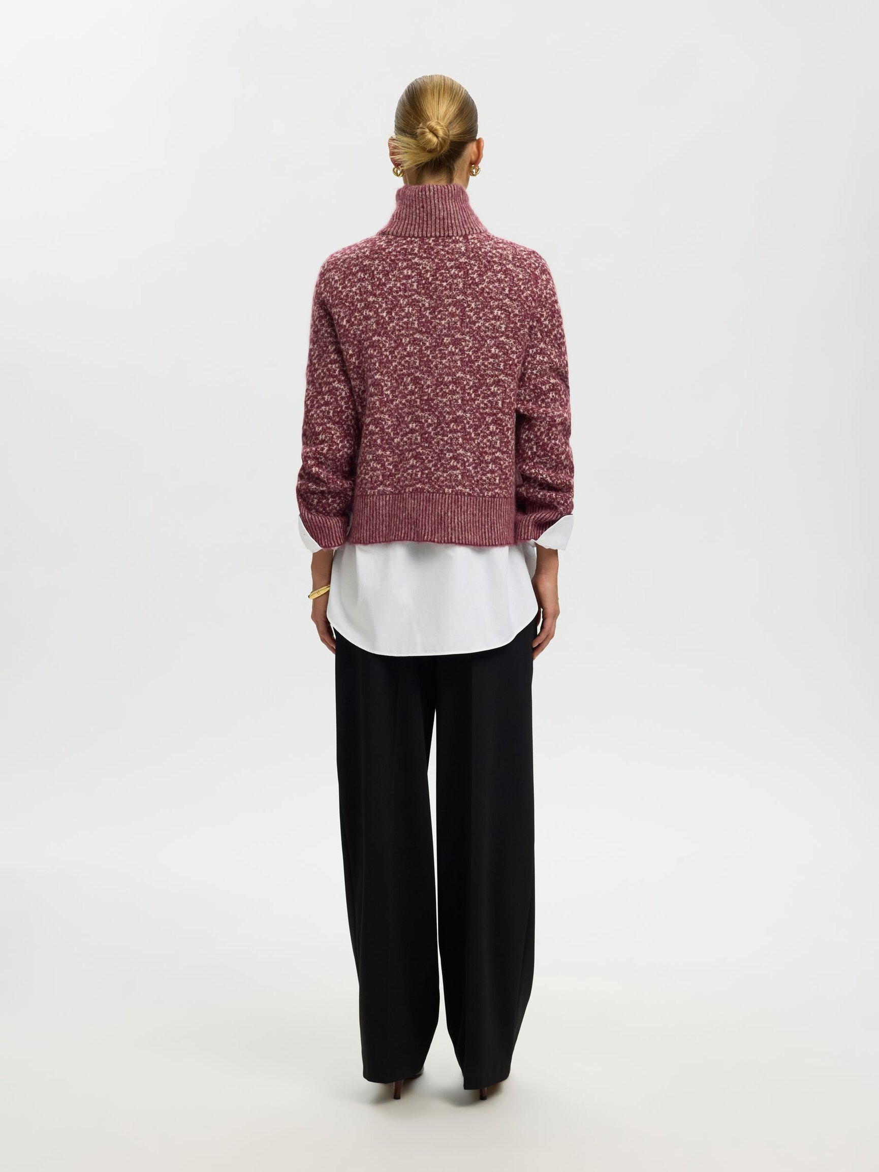 HIGH NECK KNITTED JUMPER