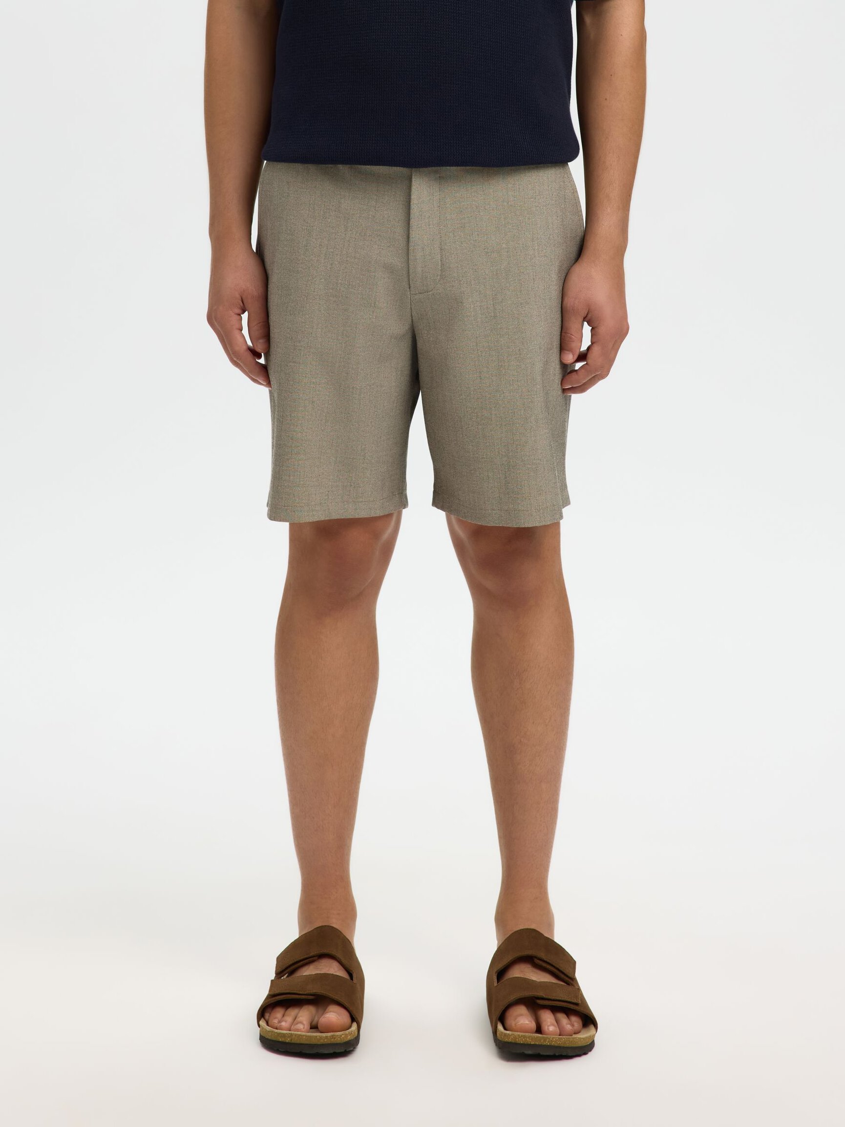 REGULAR FIT CHINO SHORTS