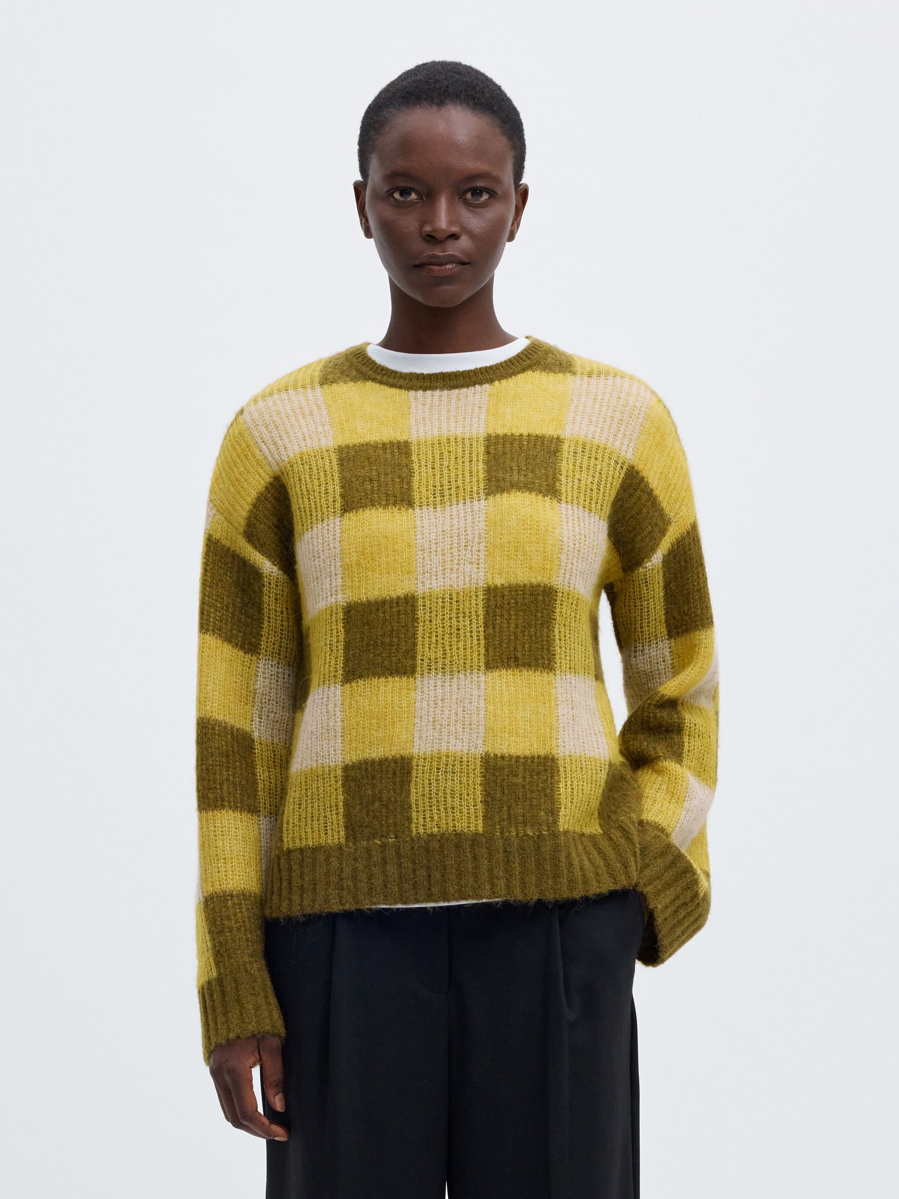 RUTETE STRIKKET PULLOVER