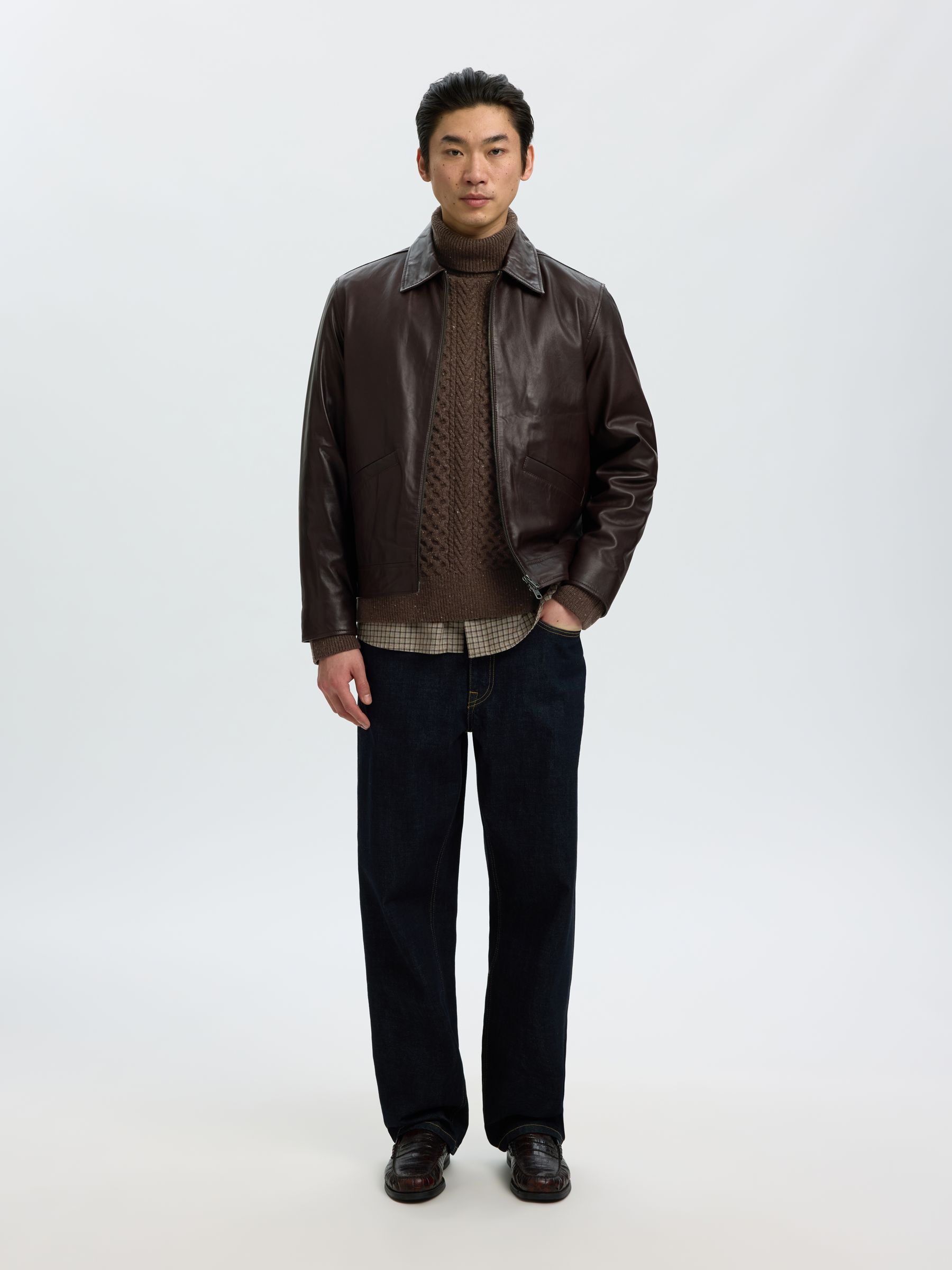 CABLE KNIT TURTLENECK
