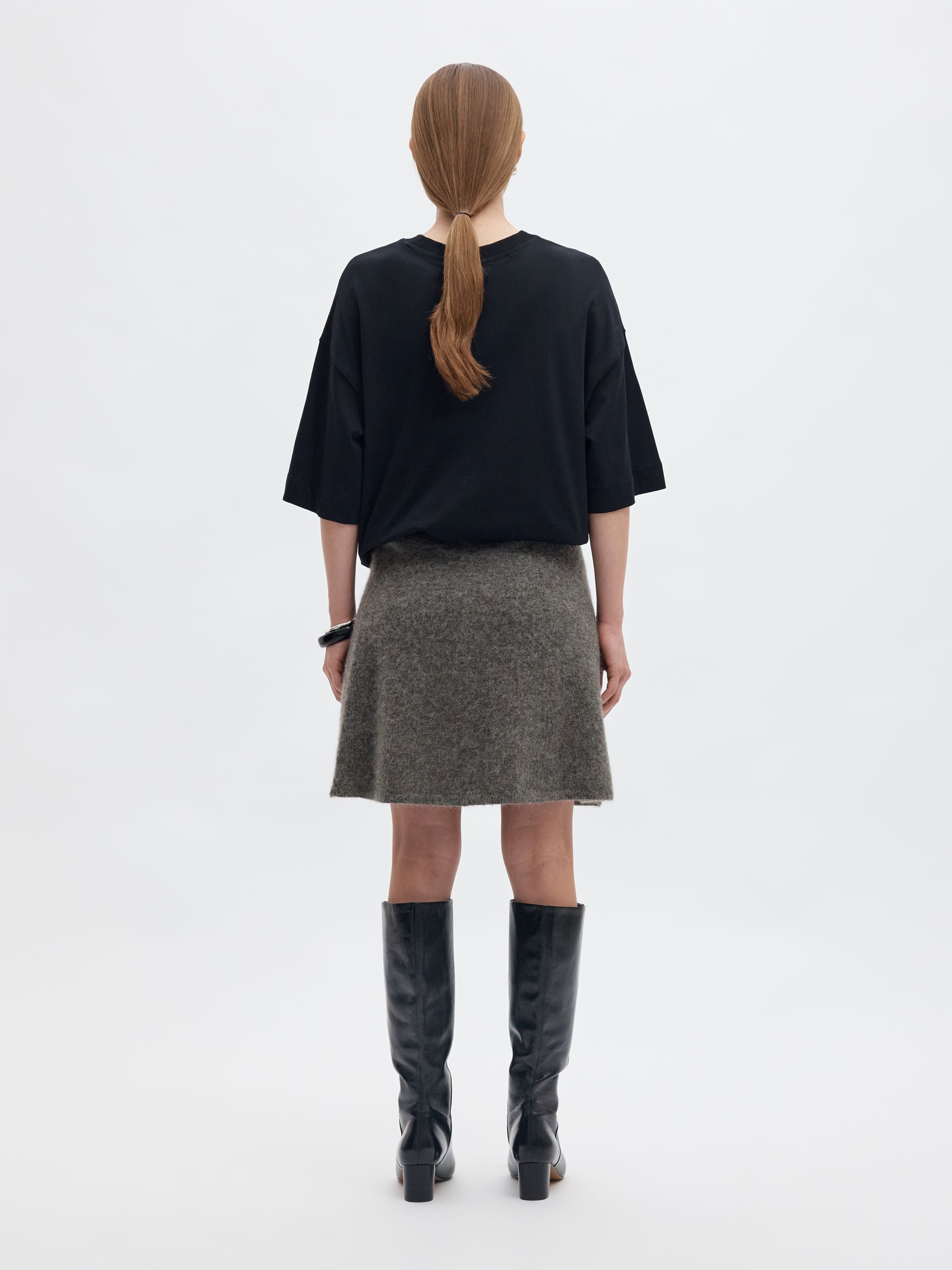 BRUSHED KNITTED SKIRT