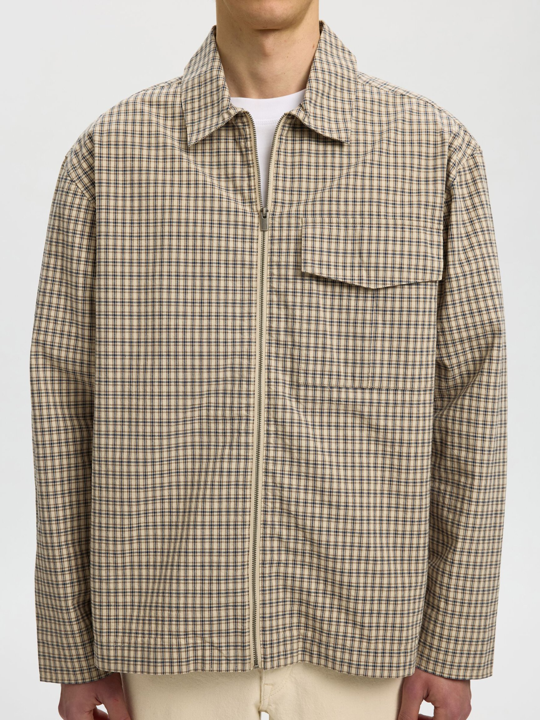 RELAXED FIT OVERSHIRT