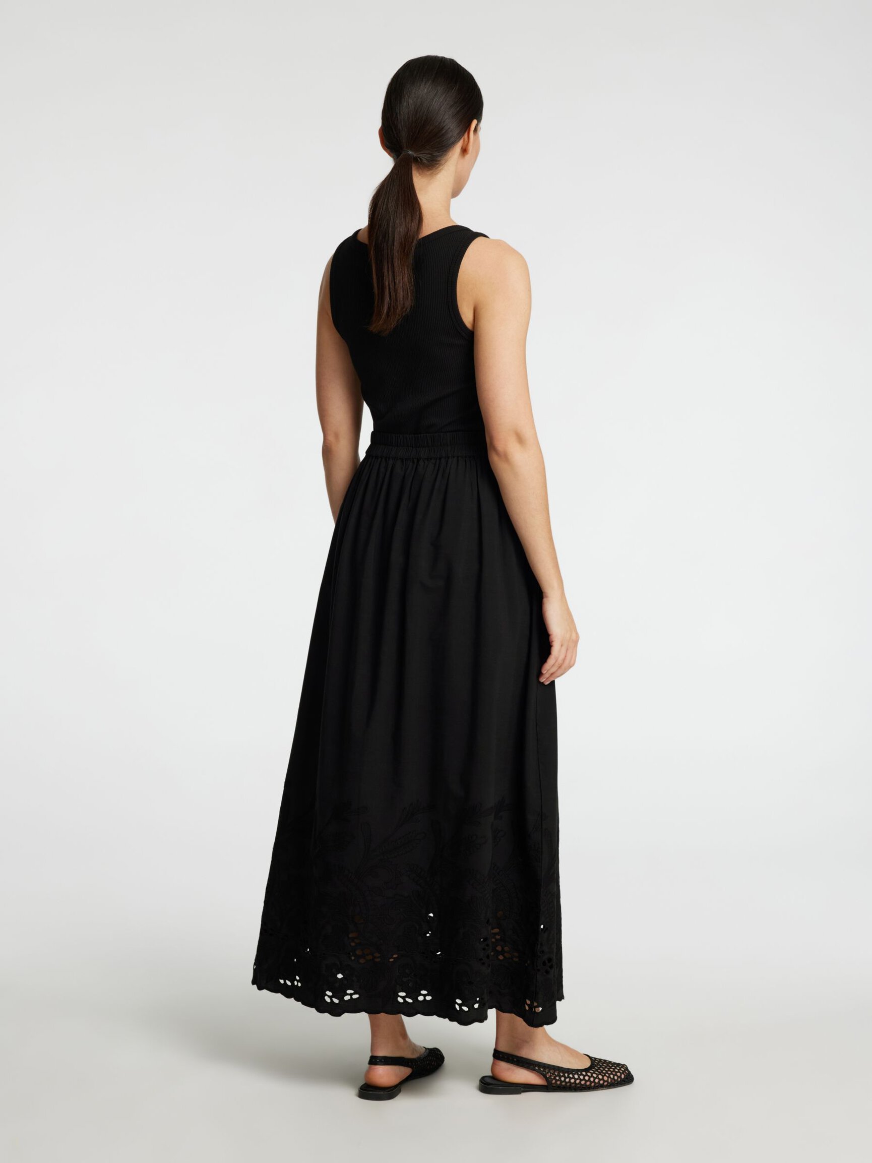 BRODERIE ANGLAISE MAXI SKIRT