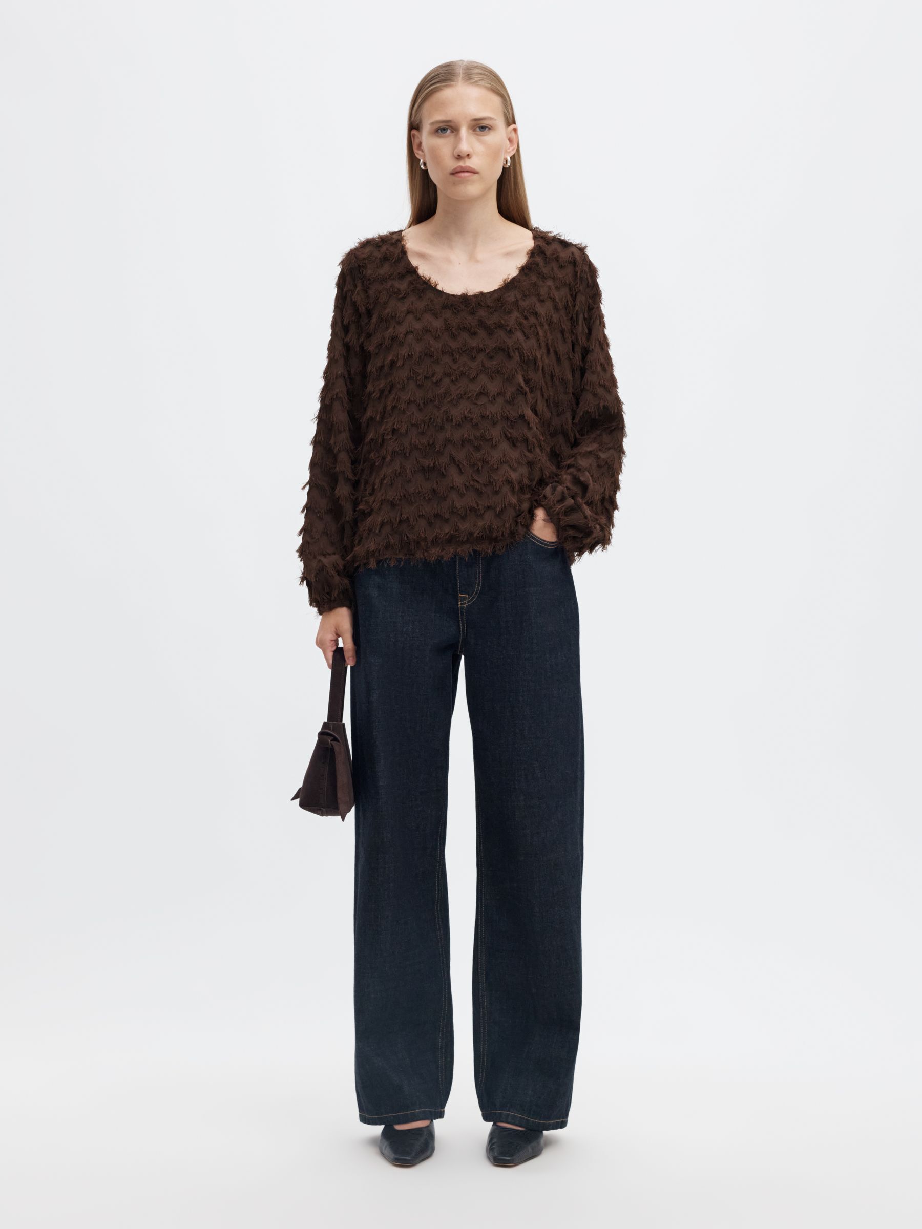 ZIGZAG FRINGE BALLOON SLEEVE TOP