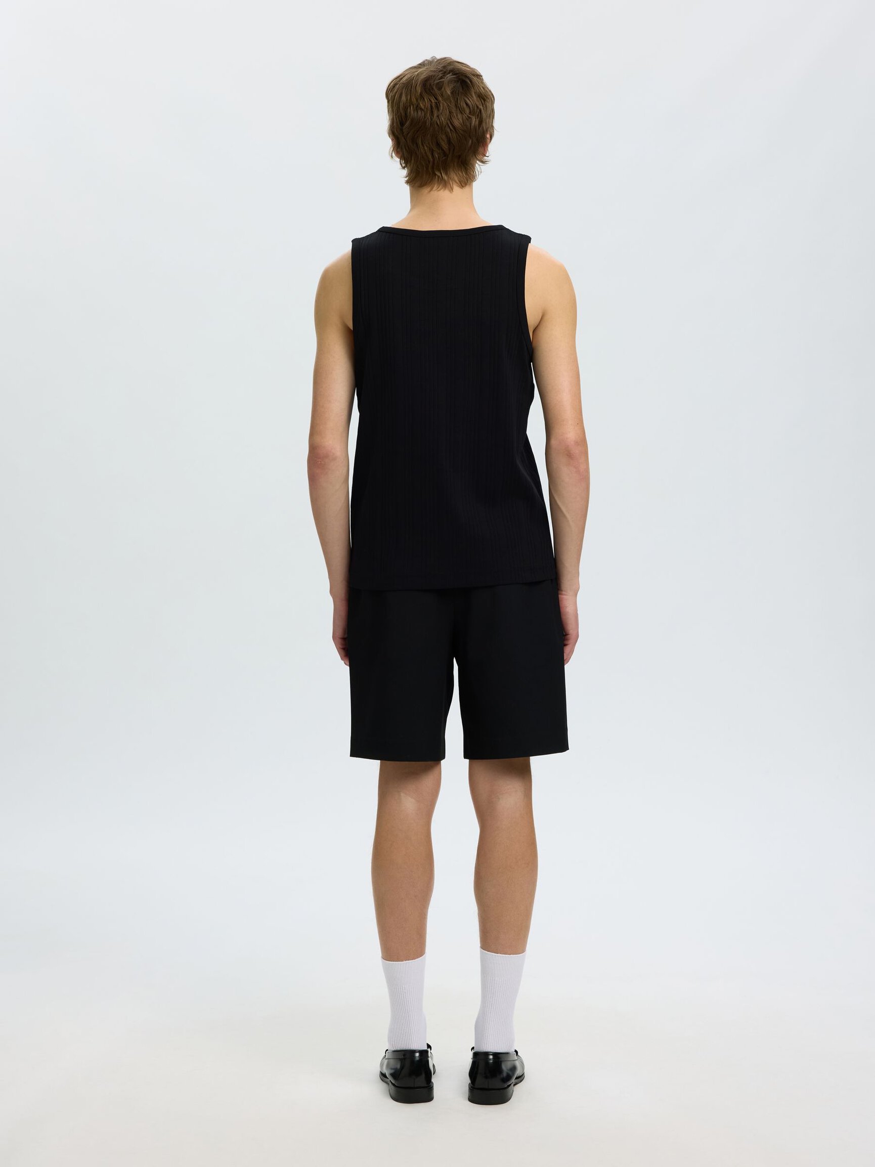 REGULAR FIT TANK TOP