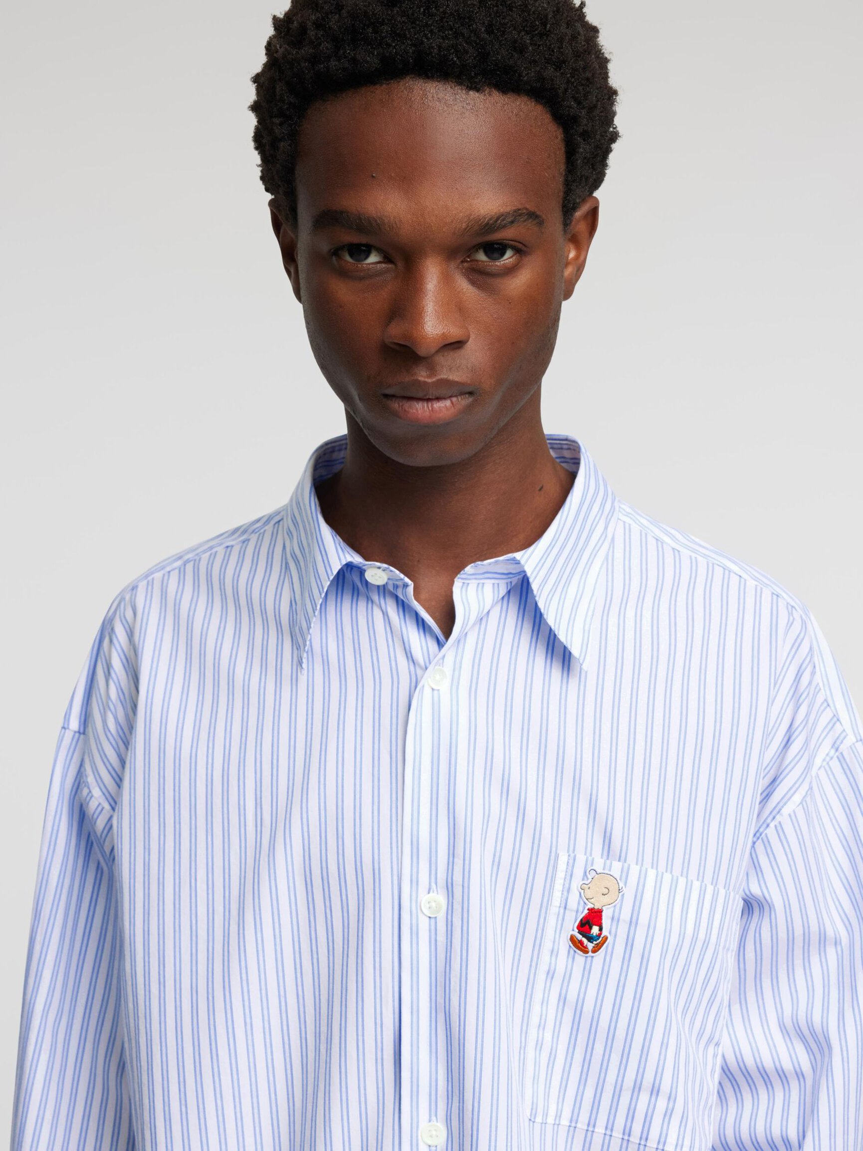 EMBROIDERED REGULAR FIT SHIRT