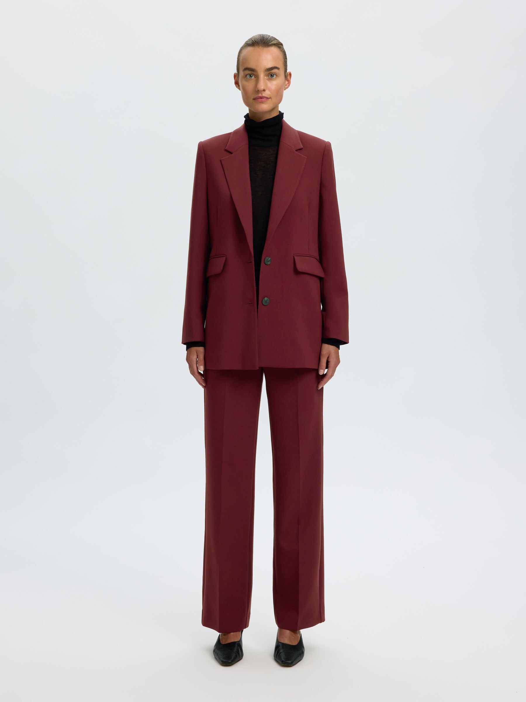 TAILORED TROUSERS
