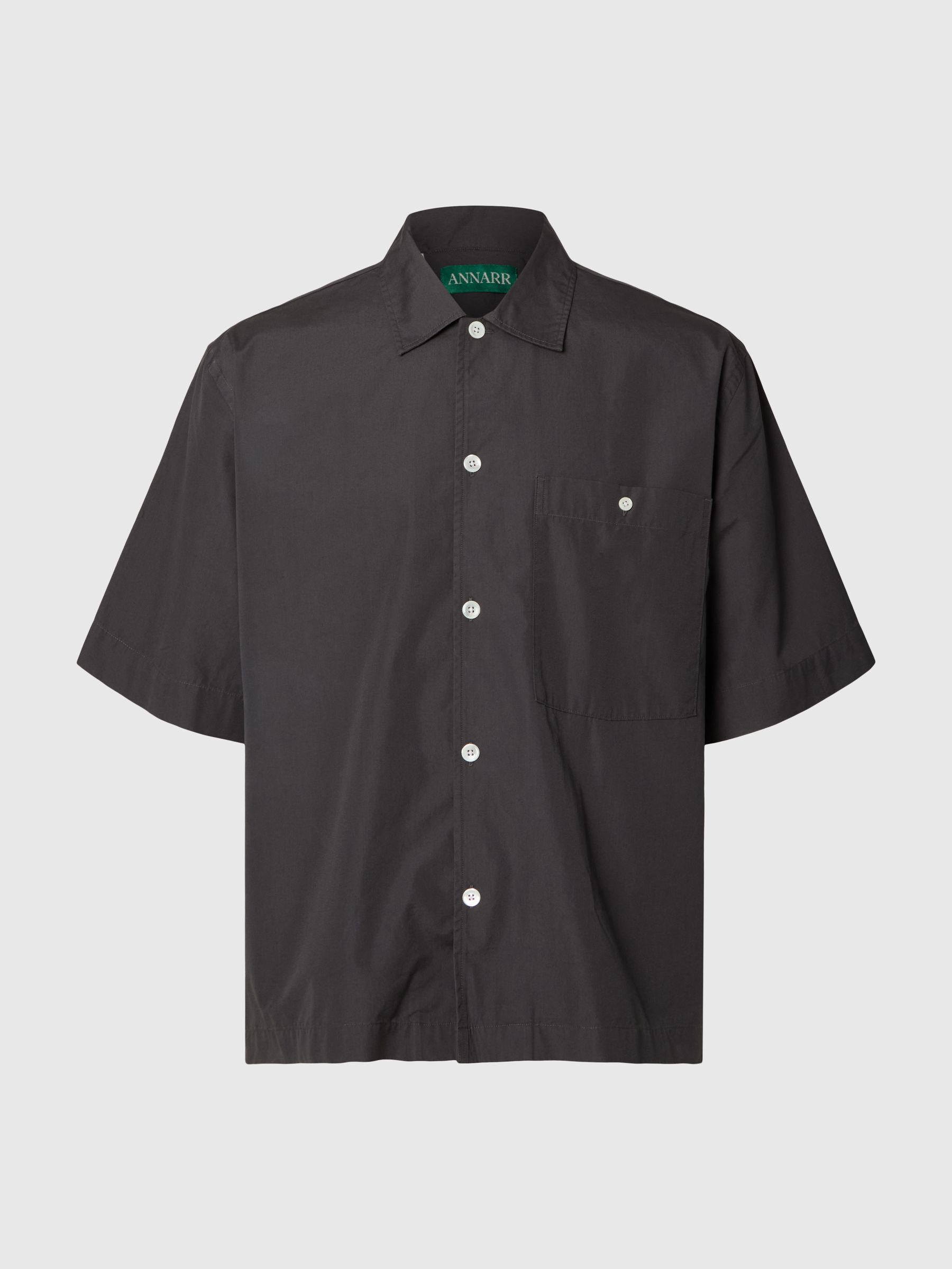 RELAXED FIT SHORT SLEEVED SHIRT