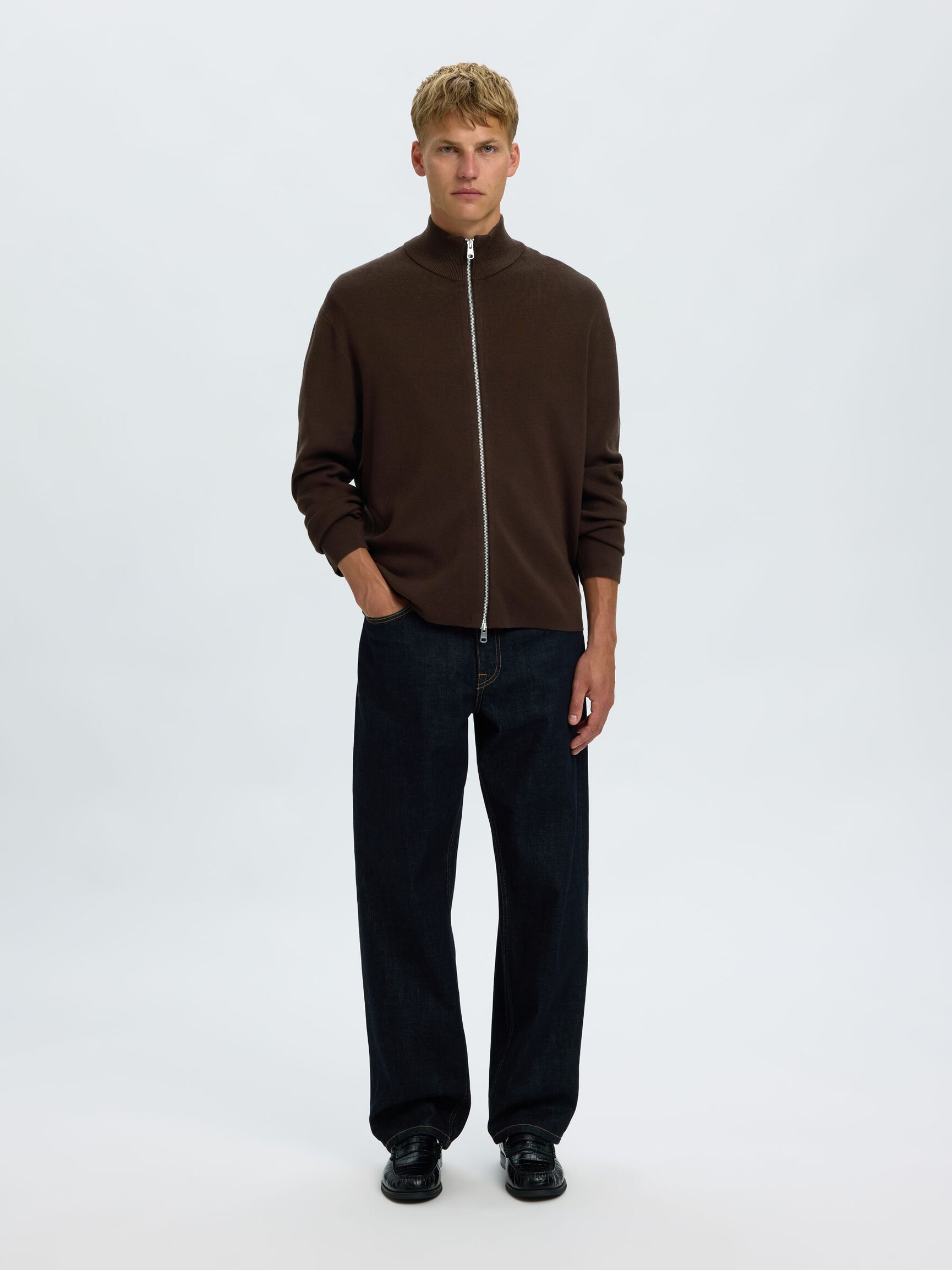 RELAXED FIT CARDIGAN