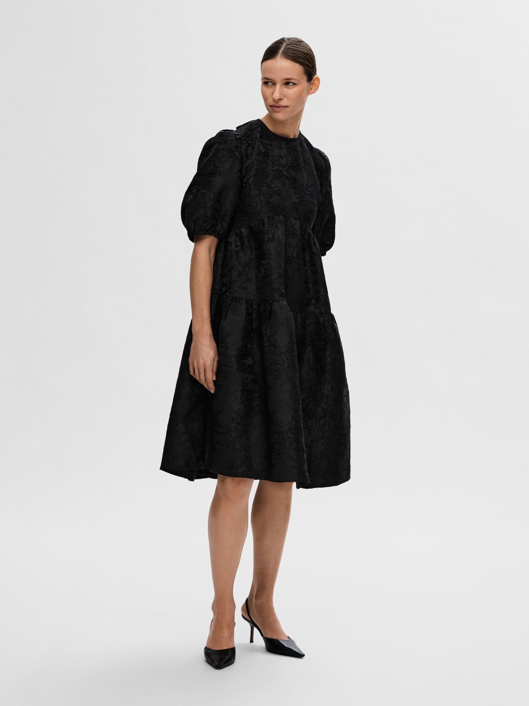 PUFFÄRMEL MIDIKLEID