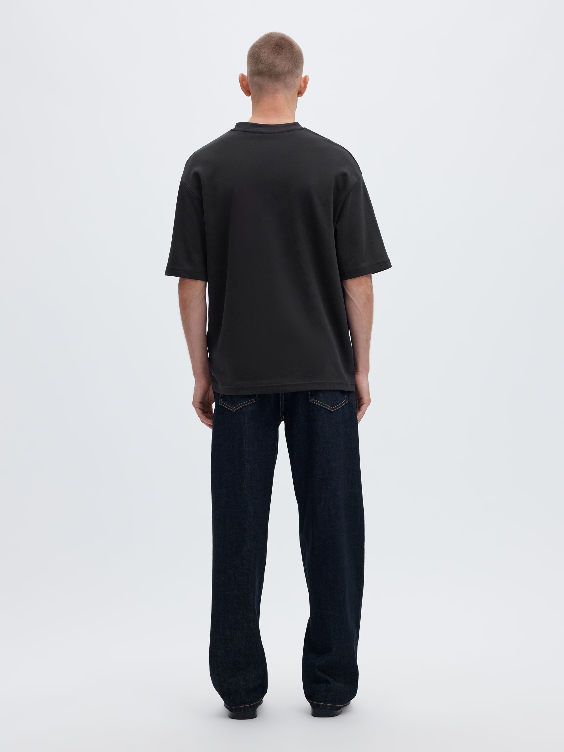 LOOSE FIT T-SHIRT