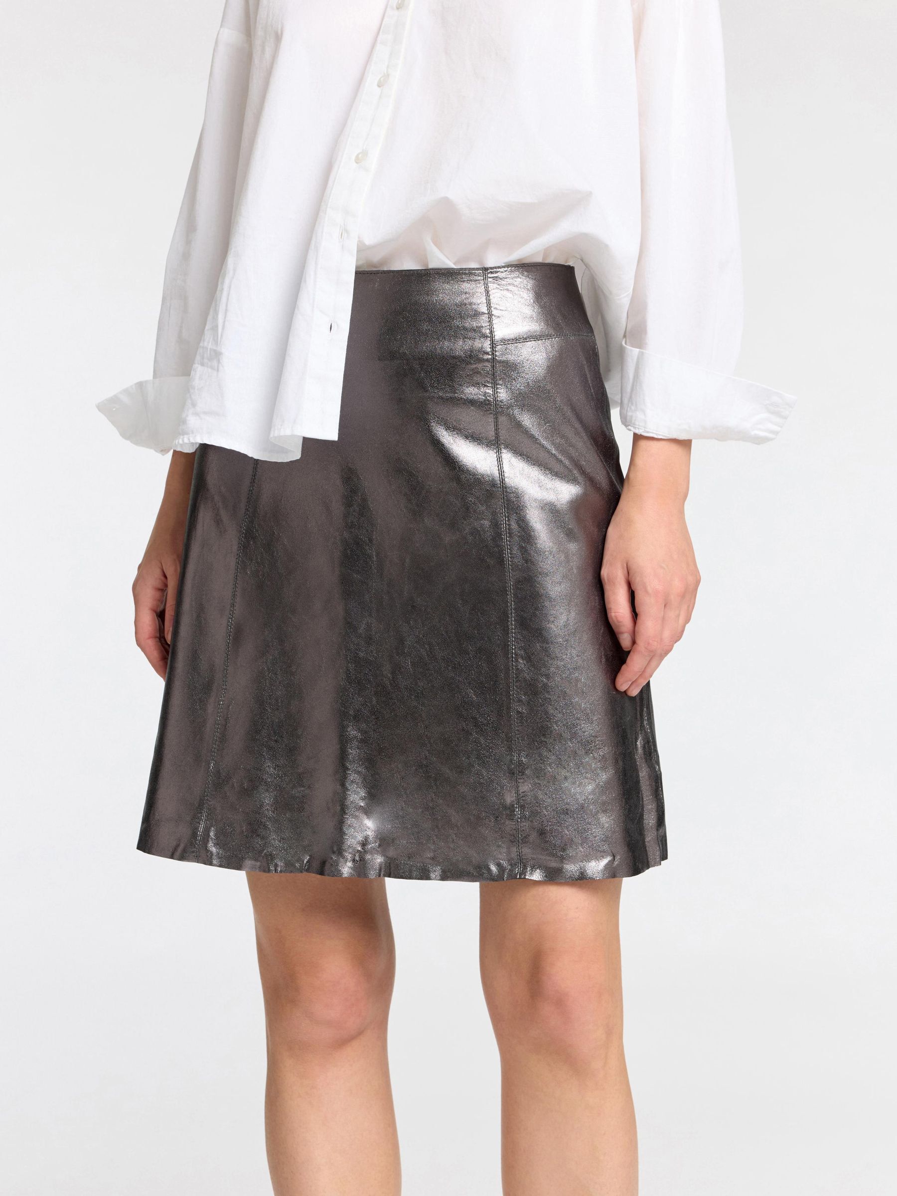 METALLIC MINIKJOL I LÄDER