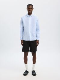 LOOSE-FIT SHORTS, Black, highres