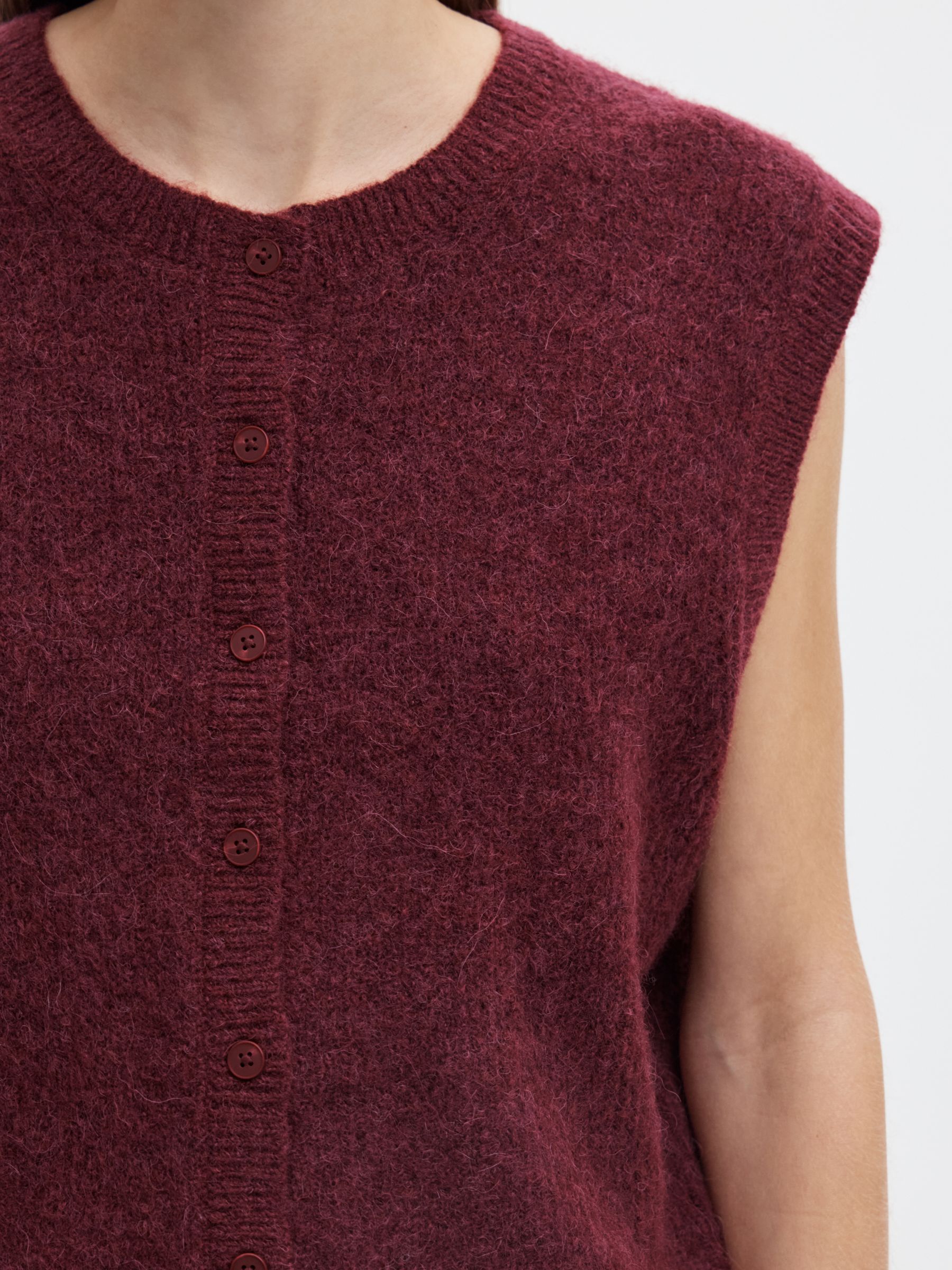 WOOL BLEND  KNITTED VEST