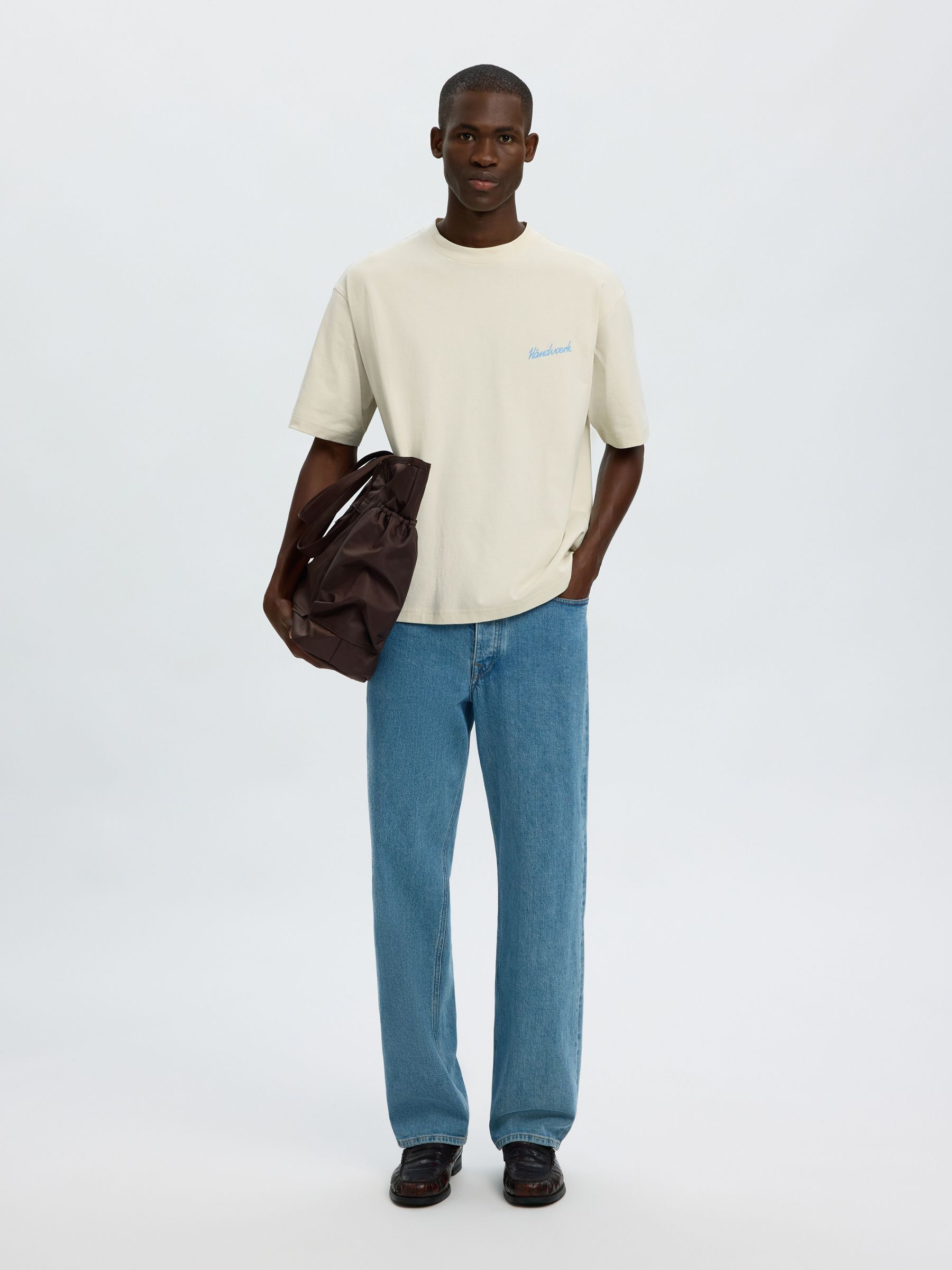 COUPE DÉCONTRACTÉE T-SHIRT