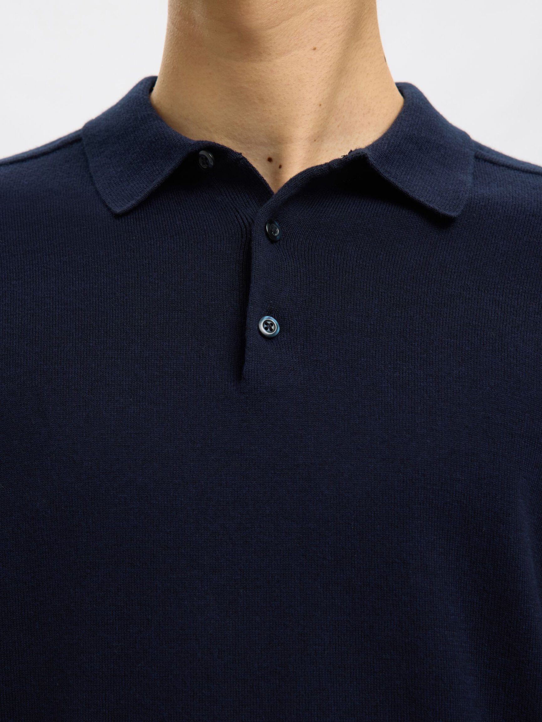 KNITTED LONG-SLEEVED POLO SHIRT