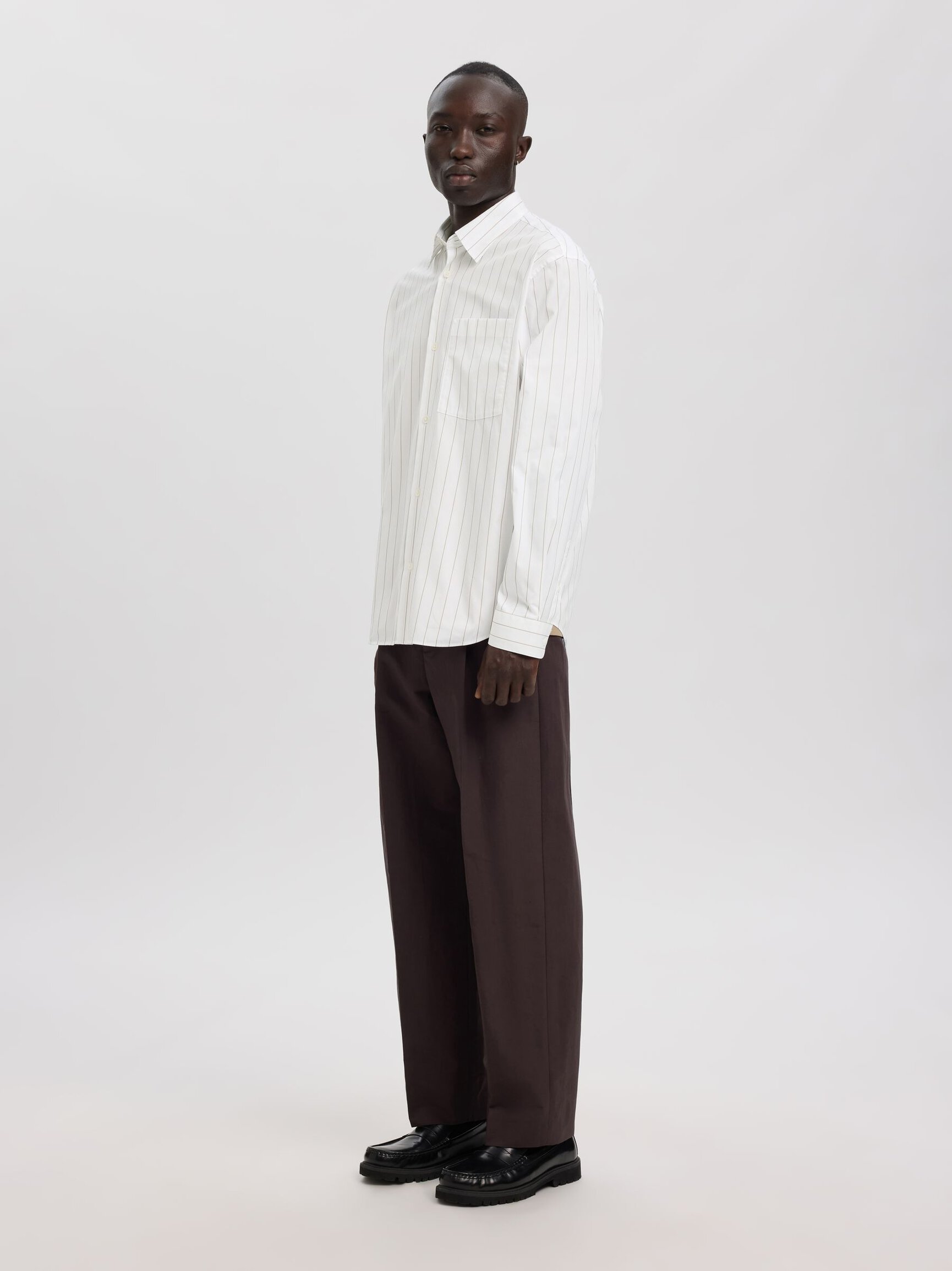 RELAXED FIT STRIPED SHIRT