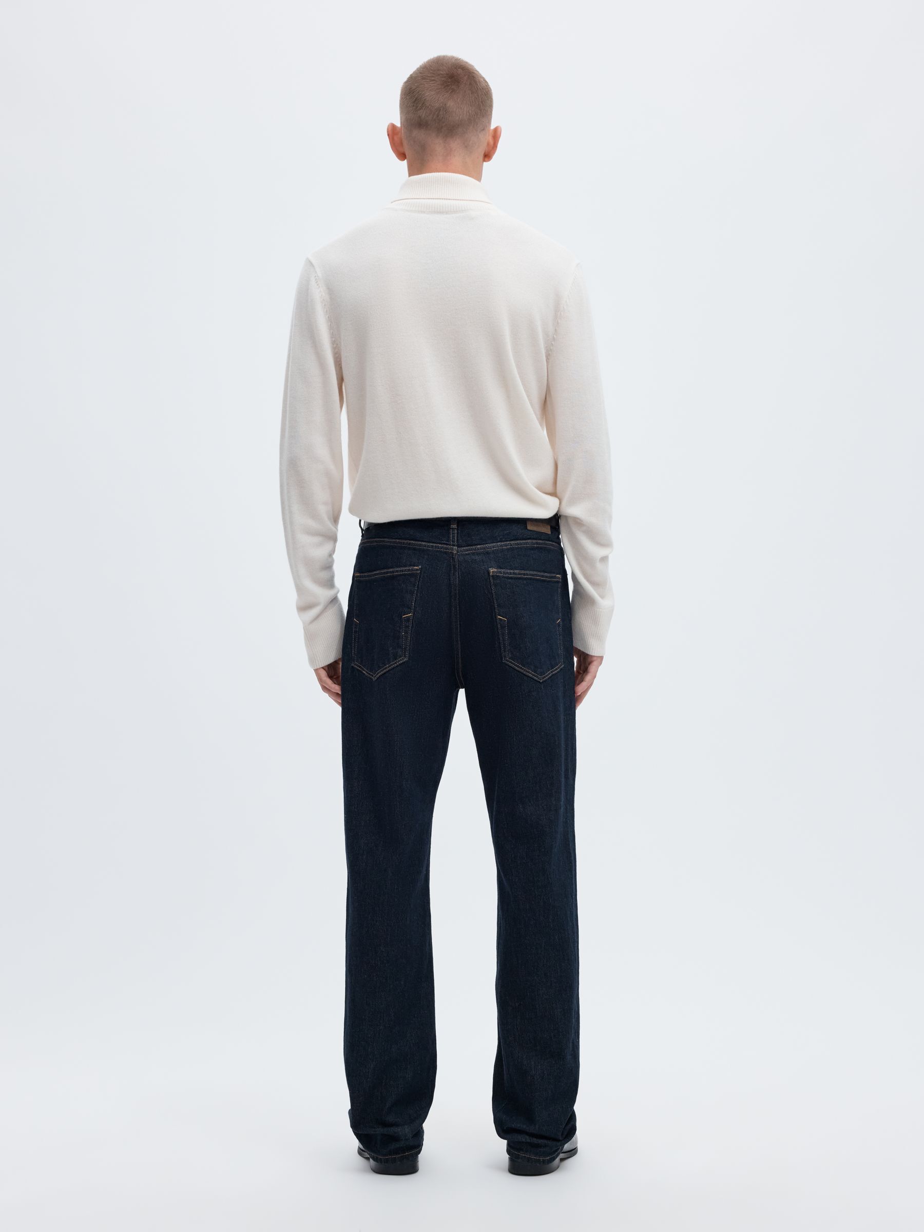 196 STRAIGHT FIT JEANS
