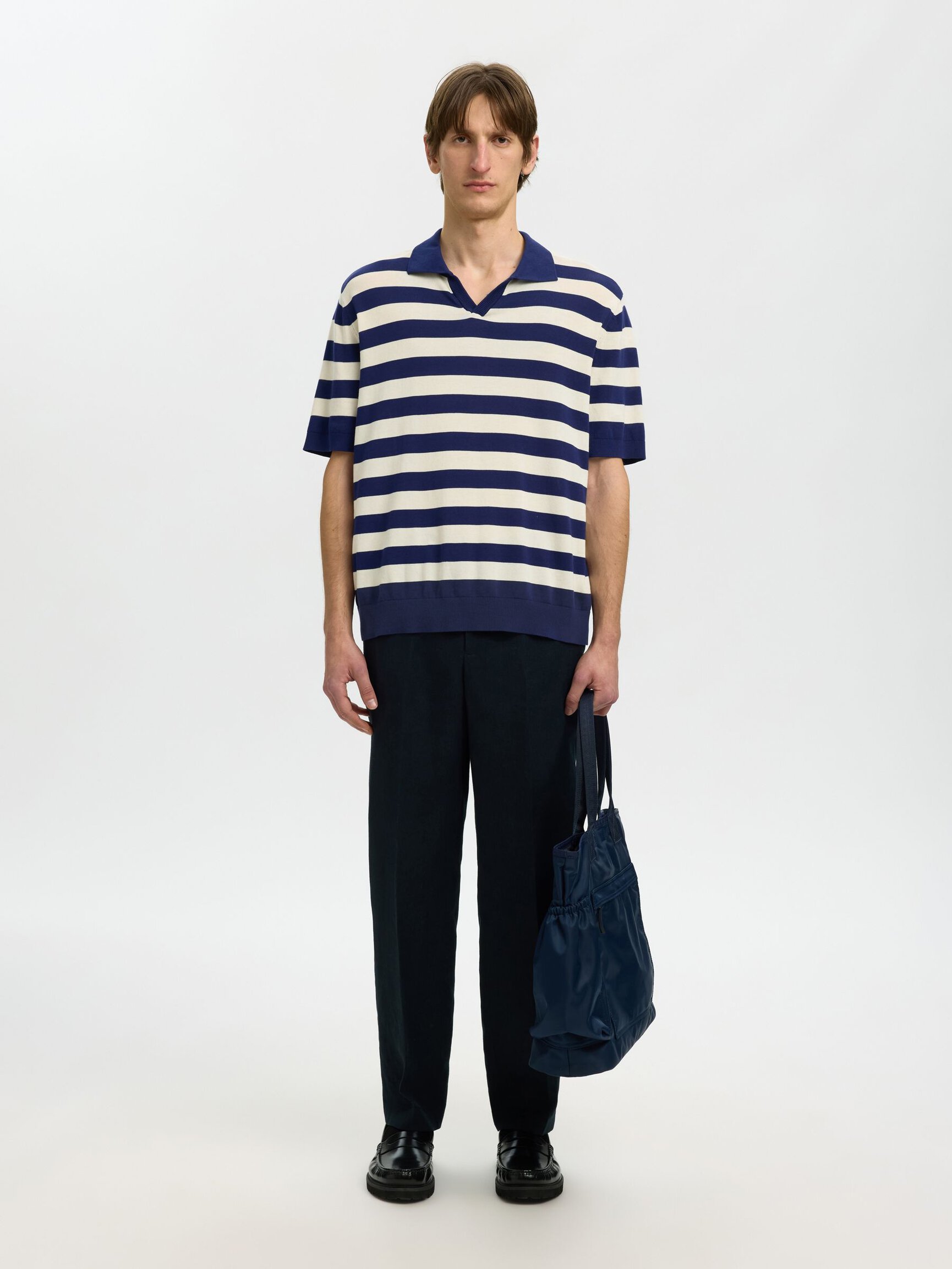 COUPE DÉCONTRACTÉE POLO