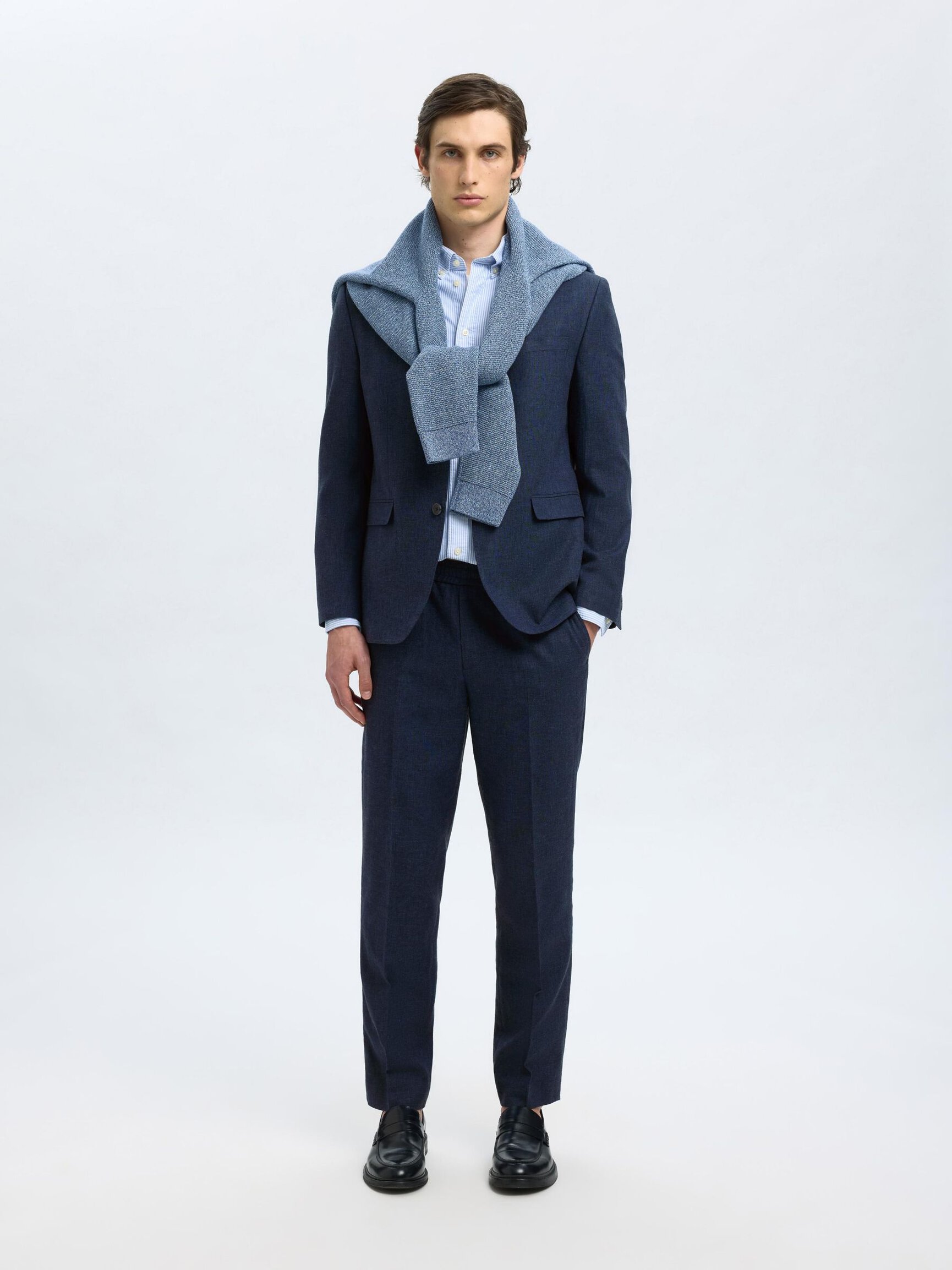 REGULAR FIT SINGLE-BREASTED BLAZER