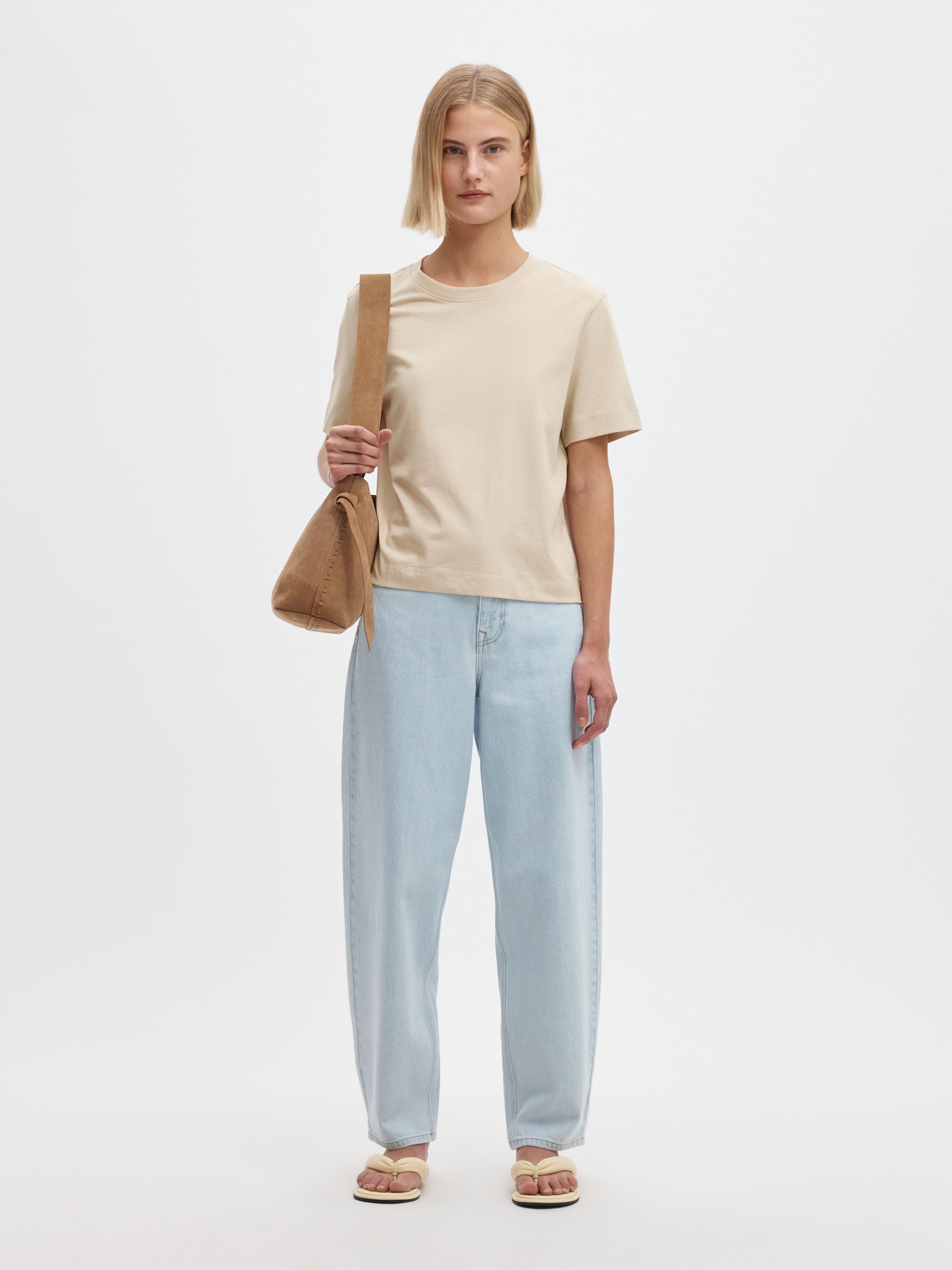BOXY T-SHIRT