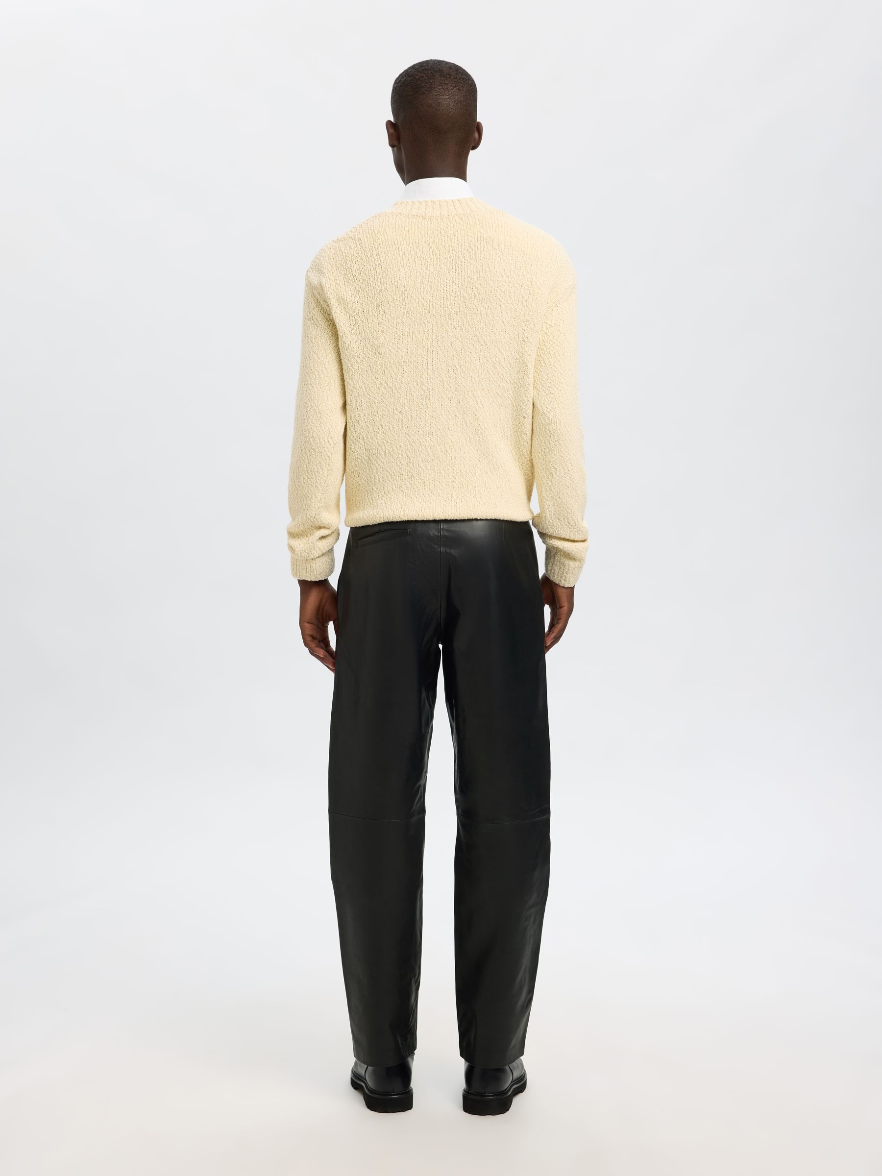 STRAIGHT FIT LEATHER TROUSERS