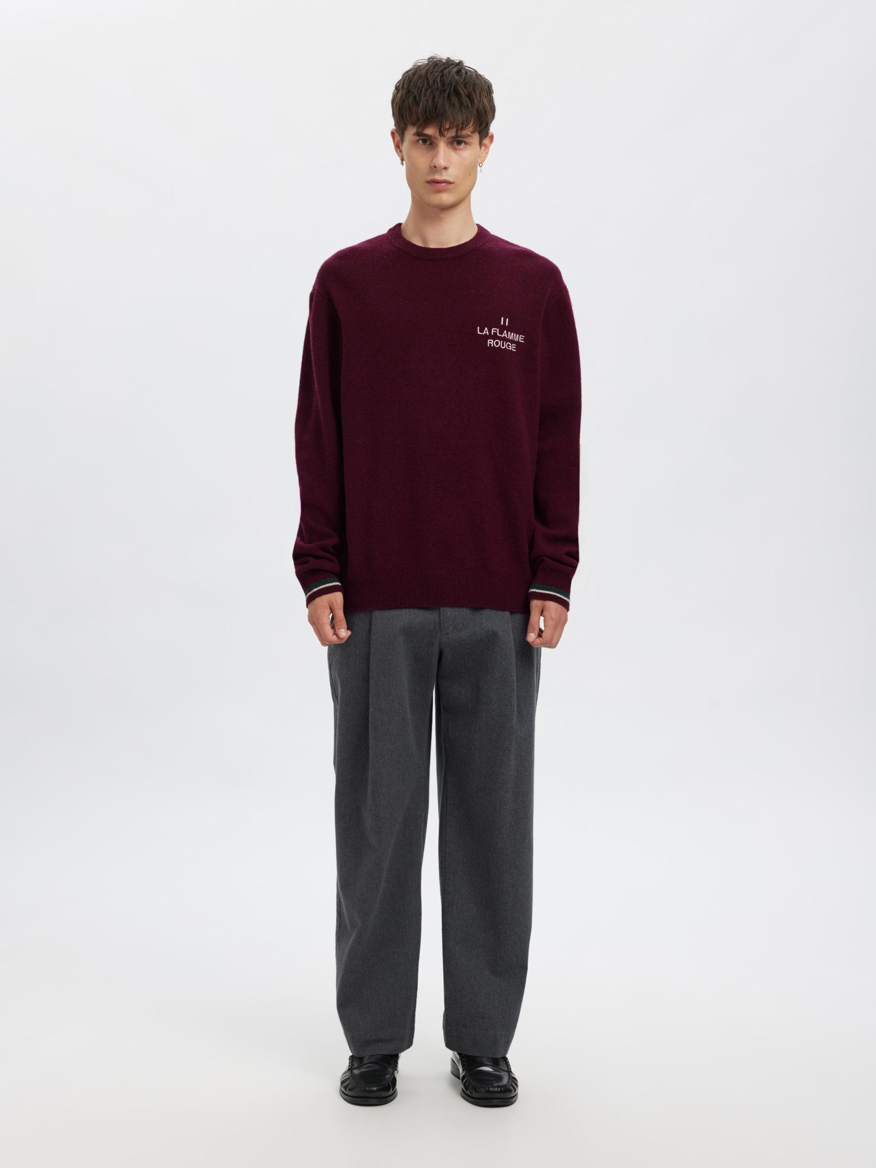 REGULAR FIT KNITTED PULLOVER