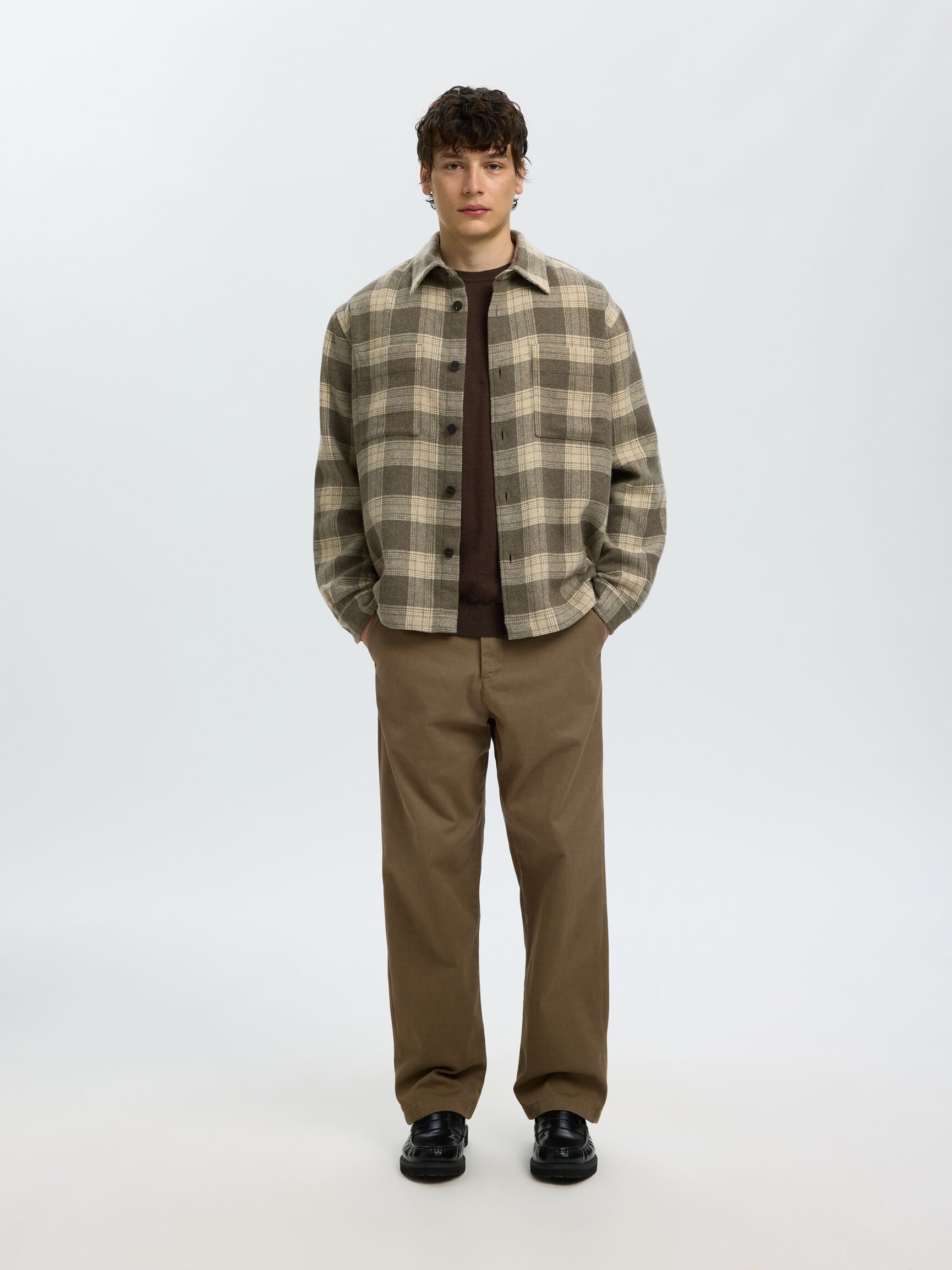 220 LOOSE FIT TROUSERS